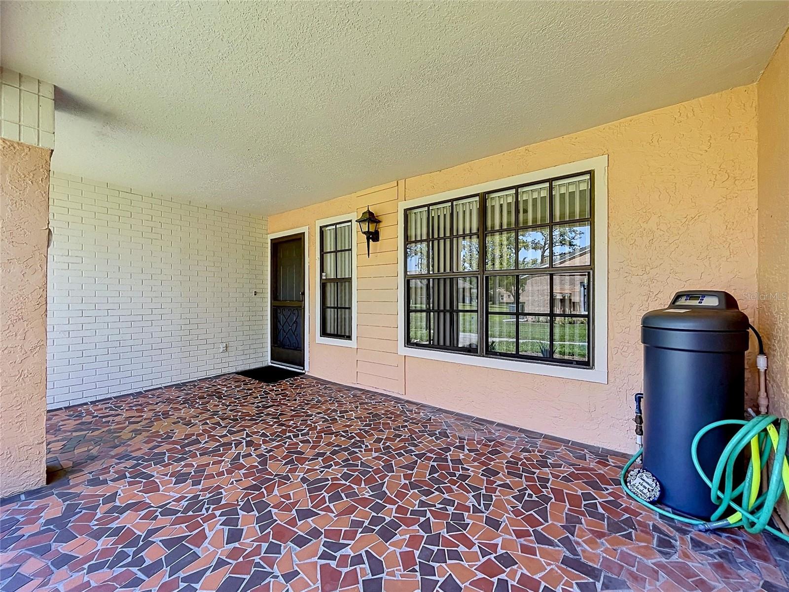 HERITAGE LAKE - Residential