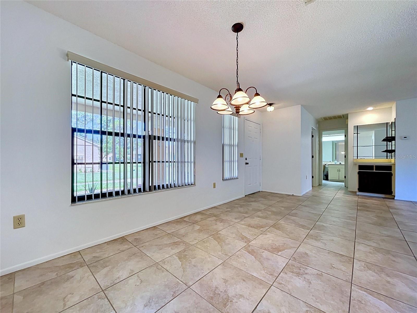 HERITAGE LAKE - Residential