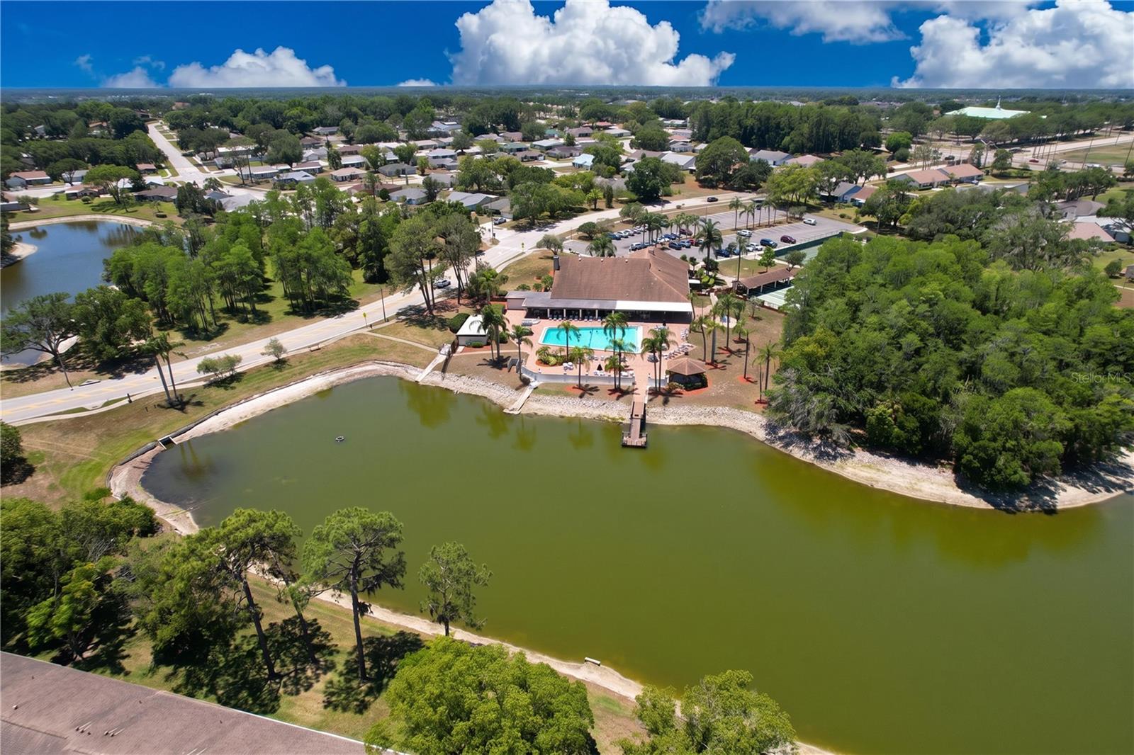 HERITAGE LAKE - Residential