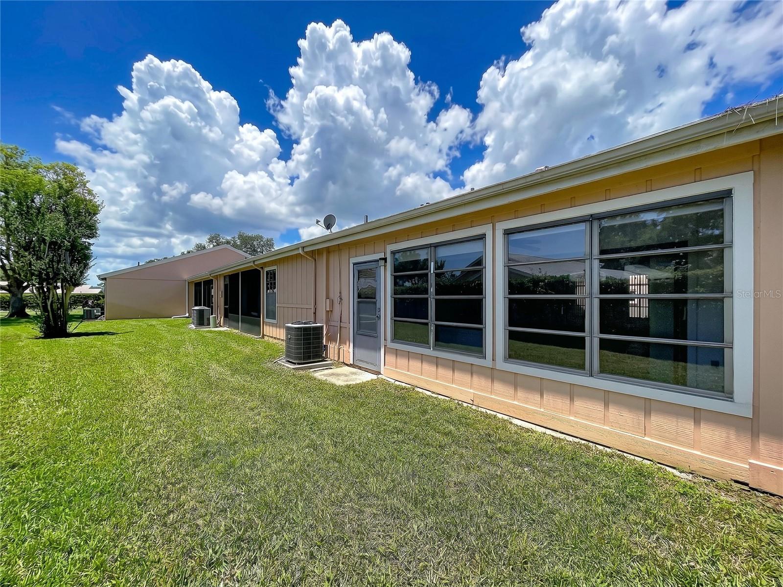 HERITAGE LAKE - Residential