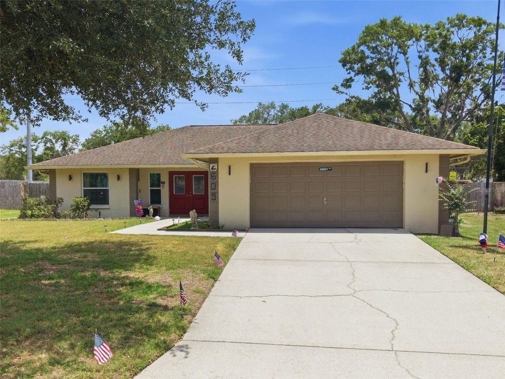 Photo of 2605 Bridle Drive, Plant City, FL 33566 (MLS # TB8511436)