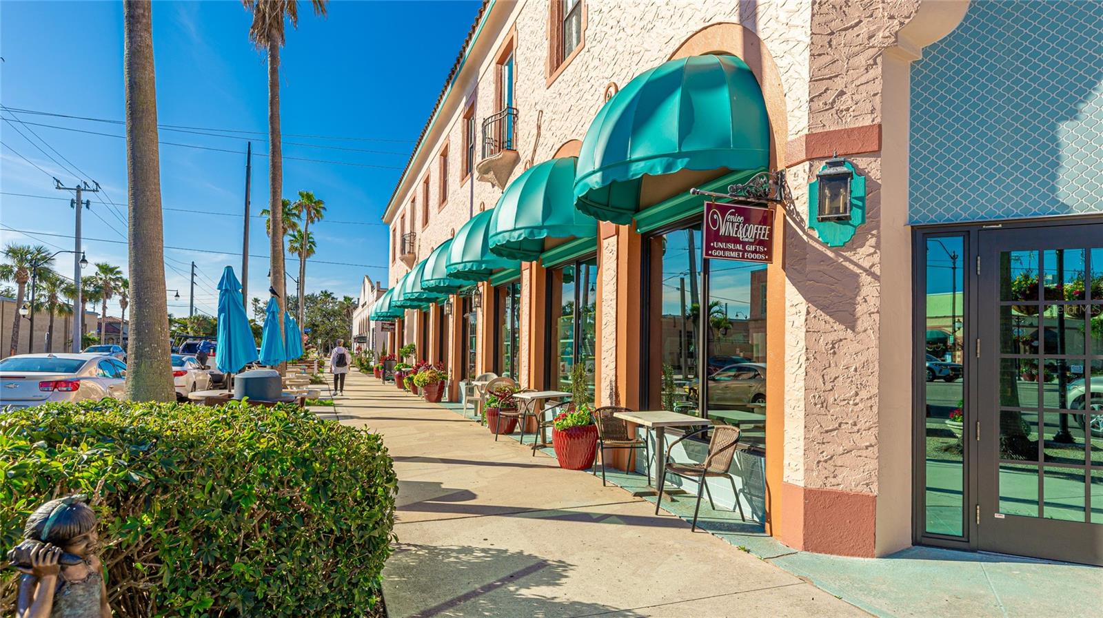 THE WATERFRONT ON VENICE ISLND - Residential