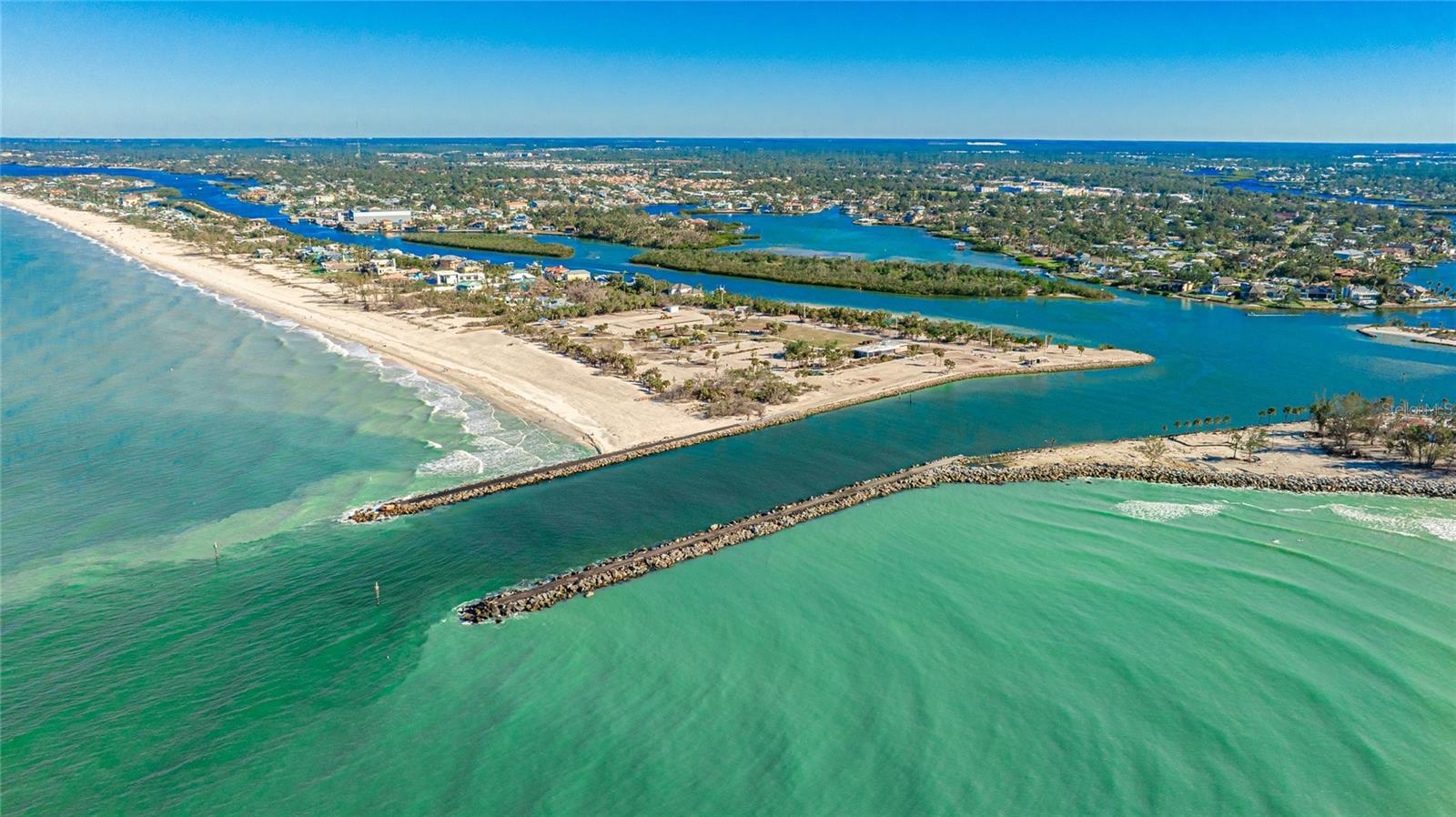 THE WATERFRONT ON VENICE ISLND - Residential