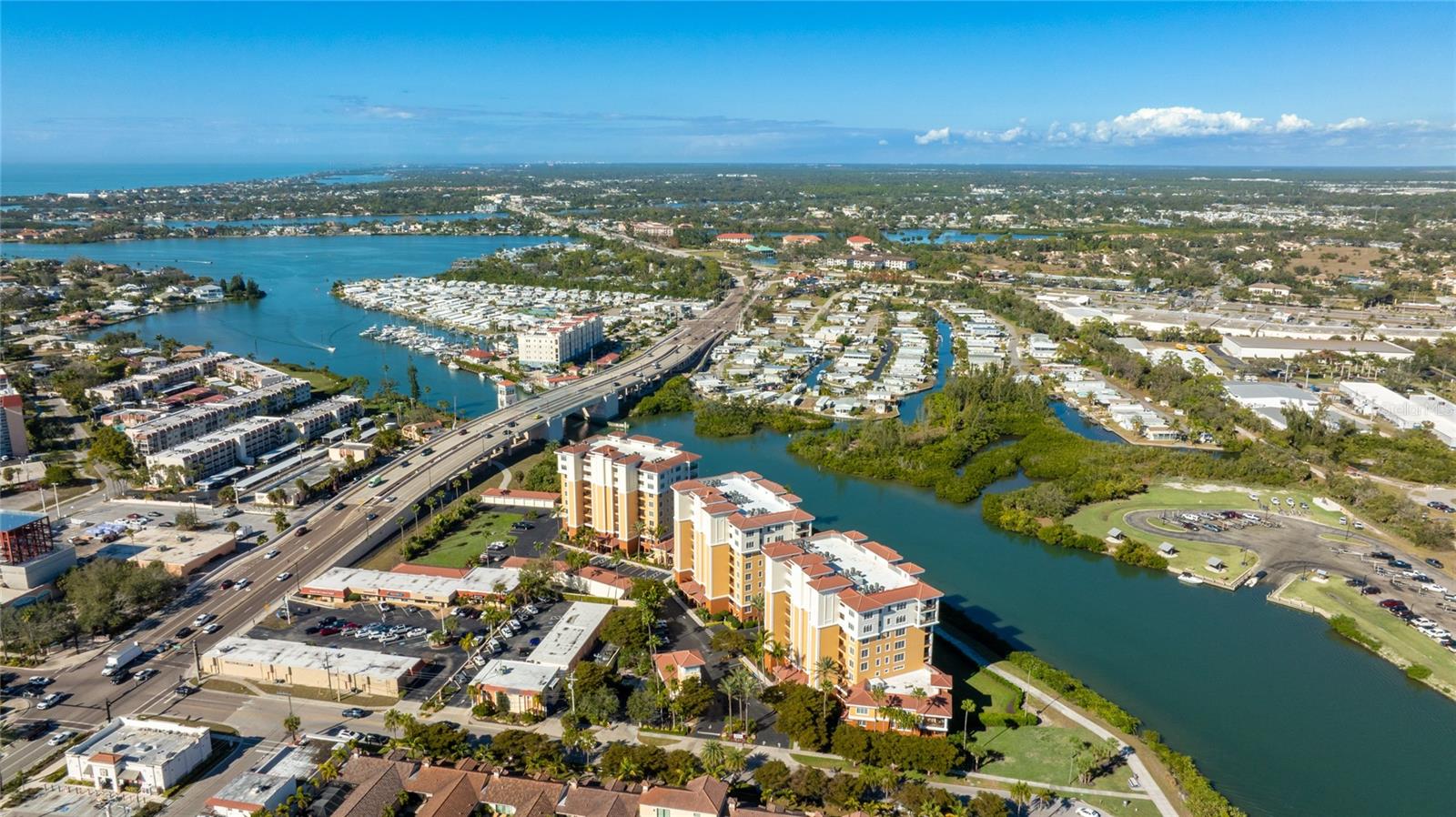 THE WATERFRONT ON VENICE ISLND - Residential