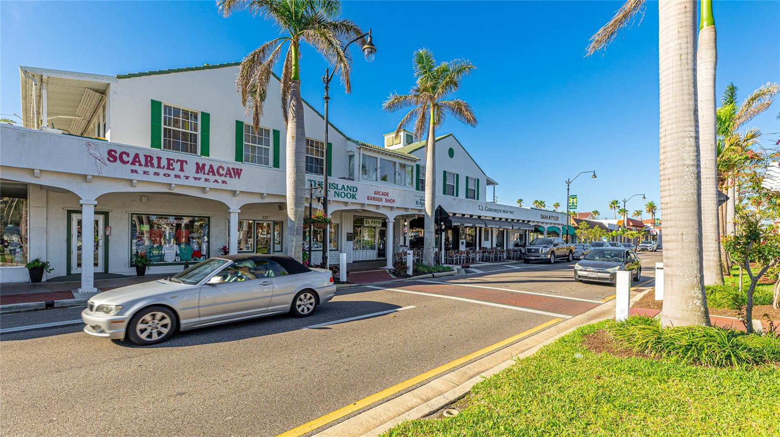 THE WATERFRONT ON VENICE ISLND - Residential
