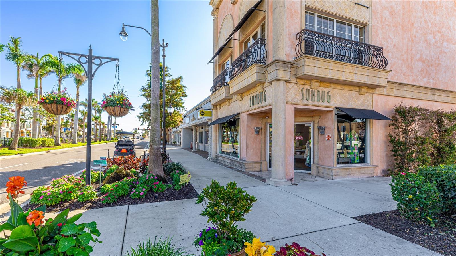 THE WATERFRONT ON VENICE ISLND - Residential
