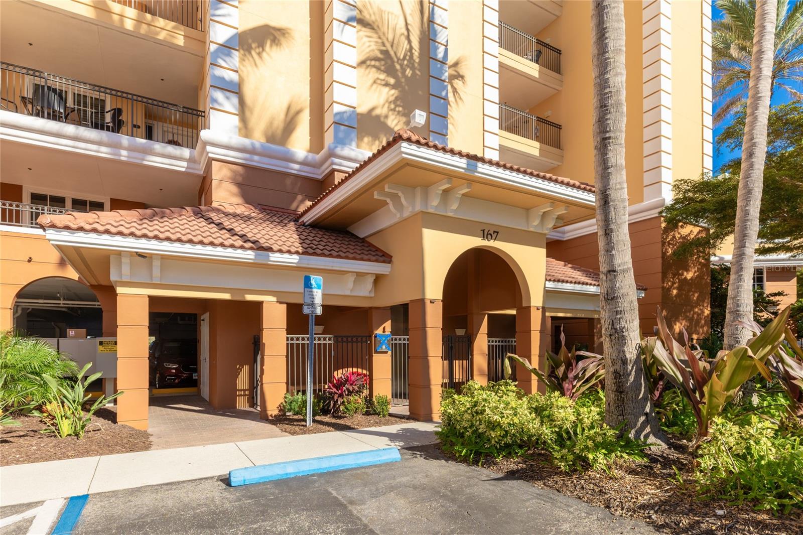 THE WATERFRONT ON VENICE ISLND - Residential