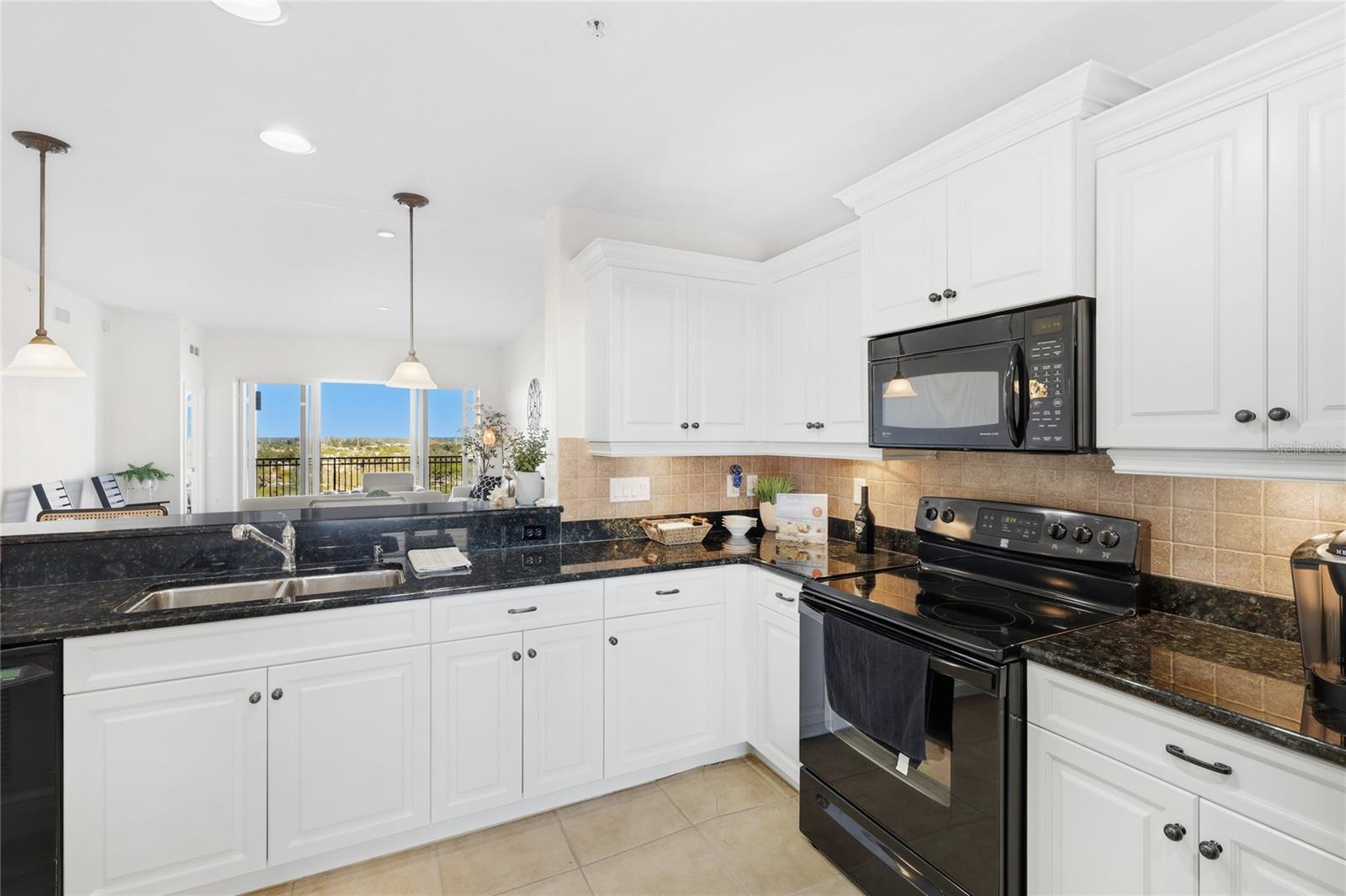 THE WATERFRONT ON VENICE ISLND - Residential