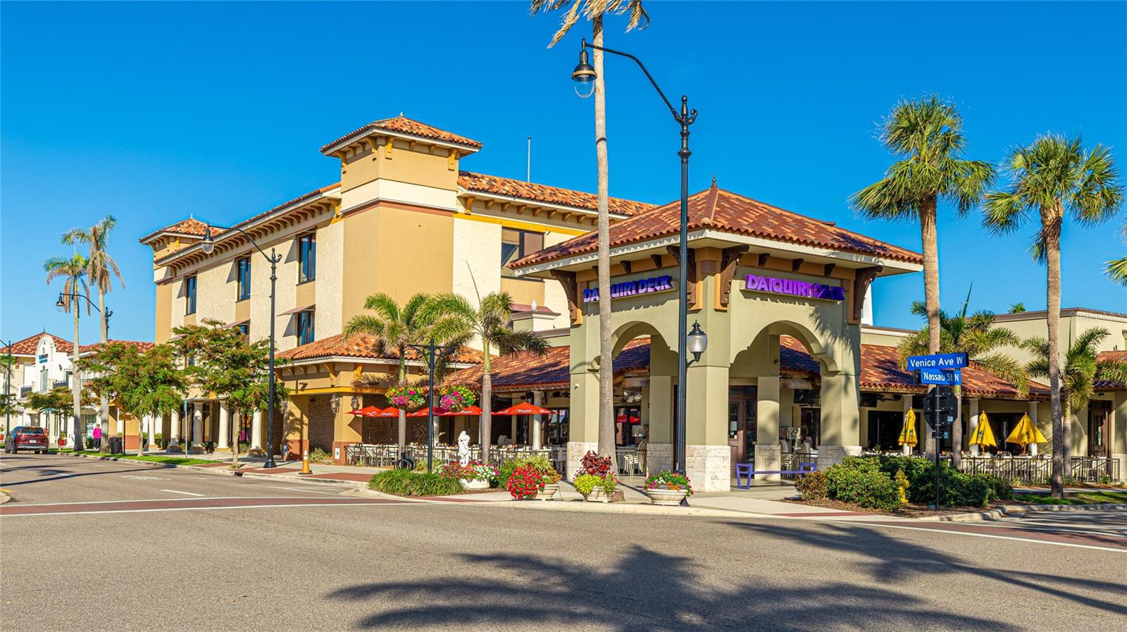 THE WATERFRONT ON VENICE ISLND - Residential