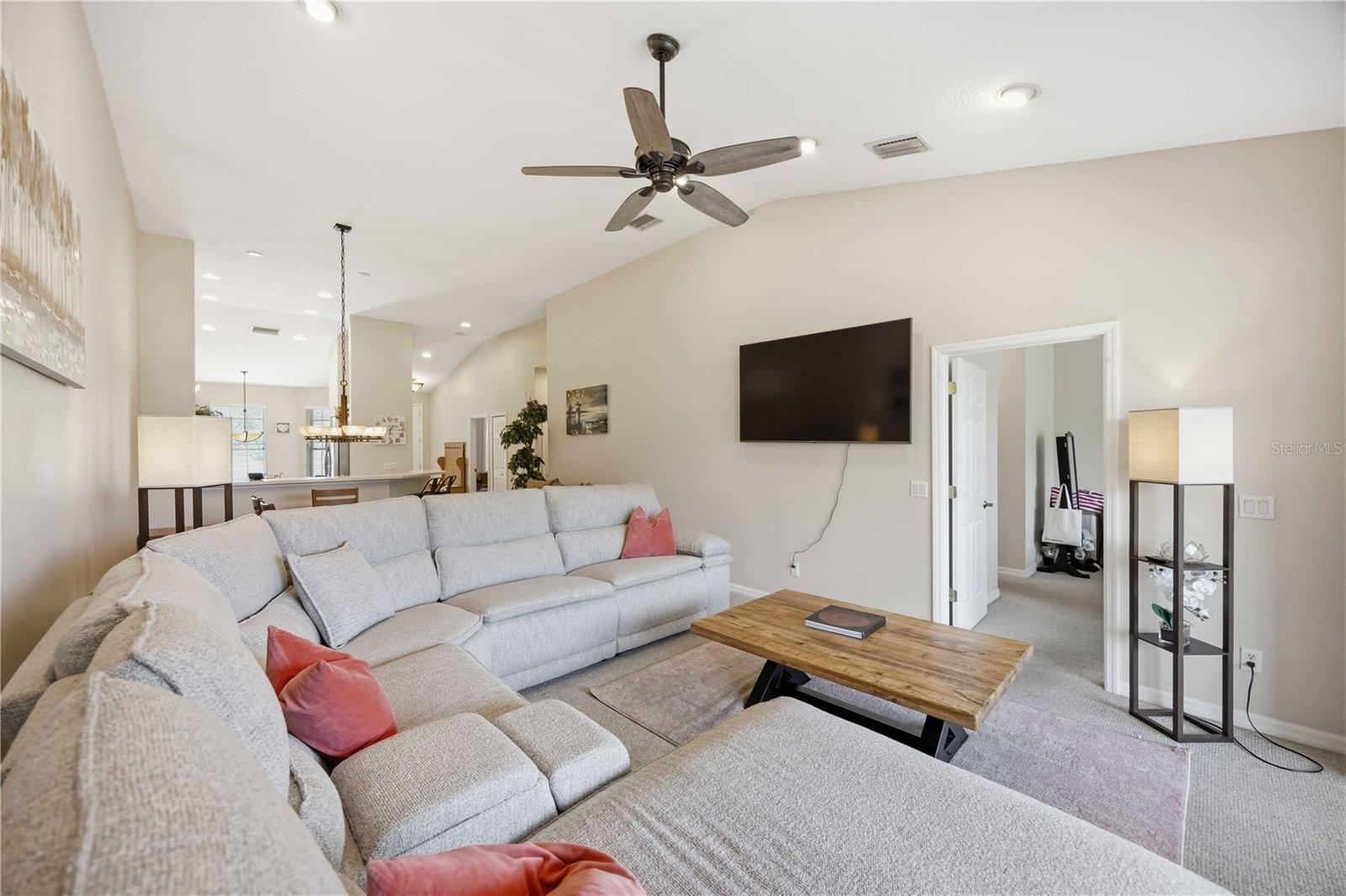 HARBORAGE ON BRADEN RIVER III PH II - Residential