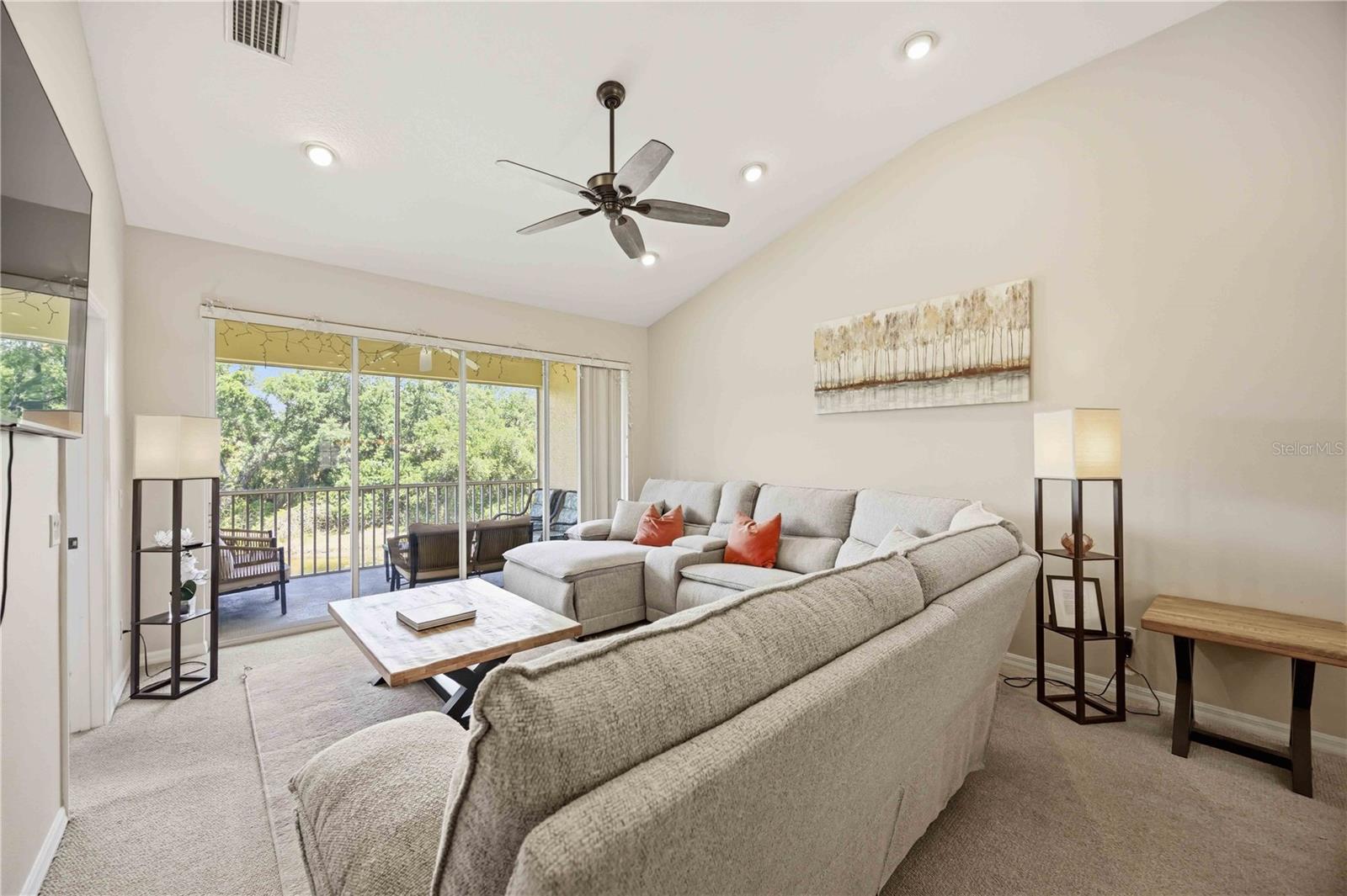 HARBORAGE ON BRADEN RIVER III PH II - Residential