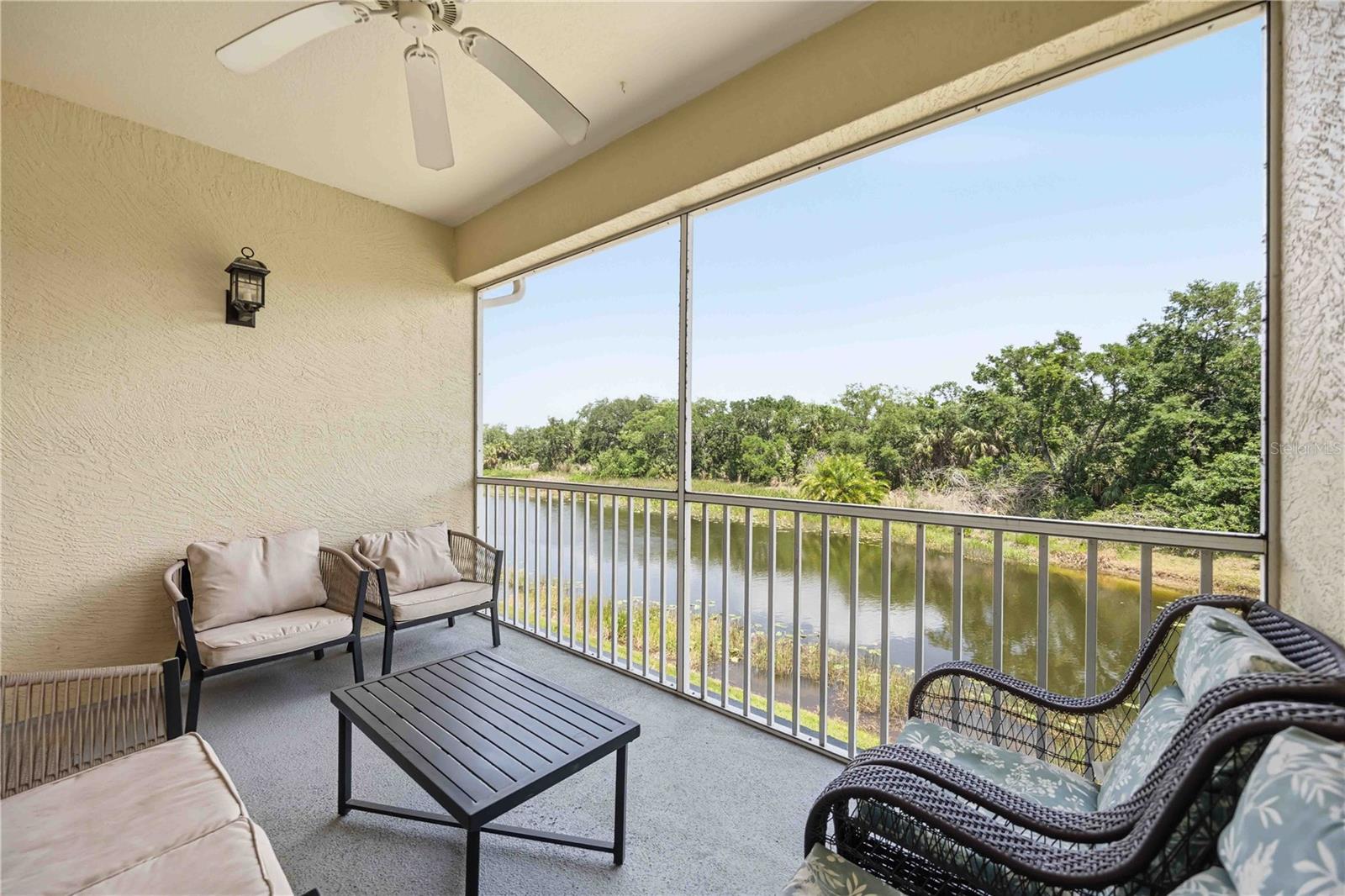 HARBORAGE ON BRADEN RIVER III PH II - Residential