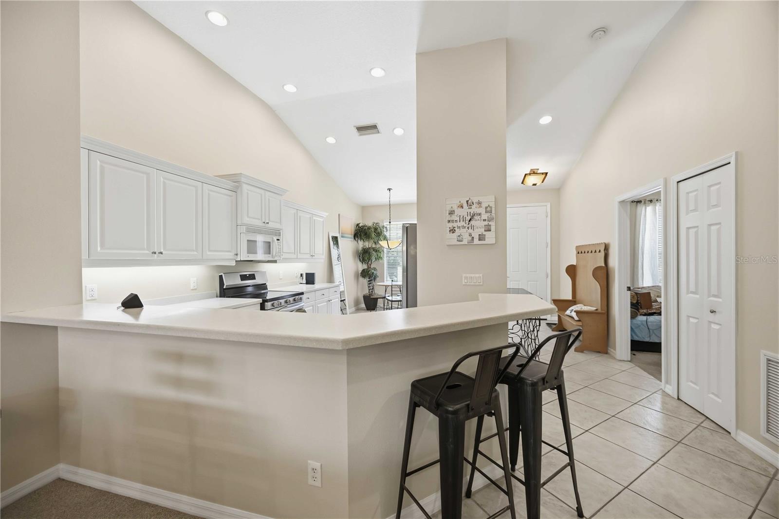 HARBORAGE ON BRADEN RIVER III PH II - Residential