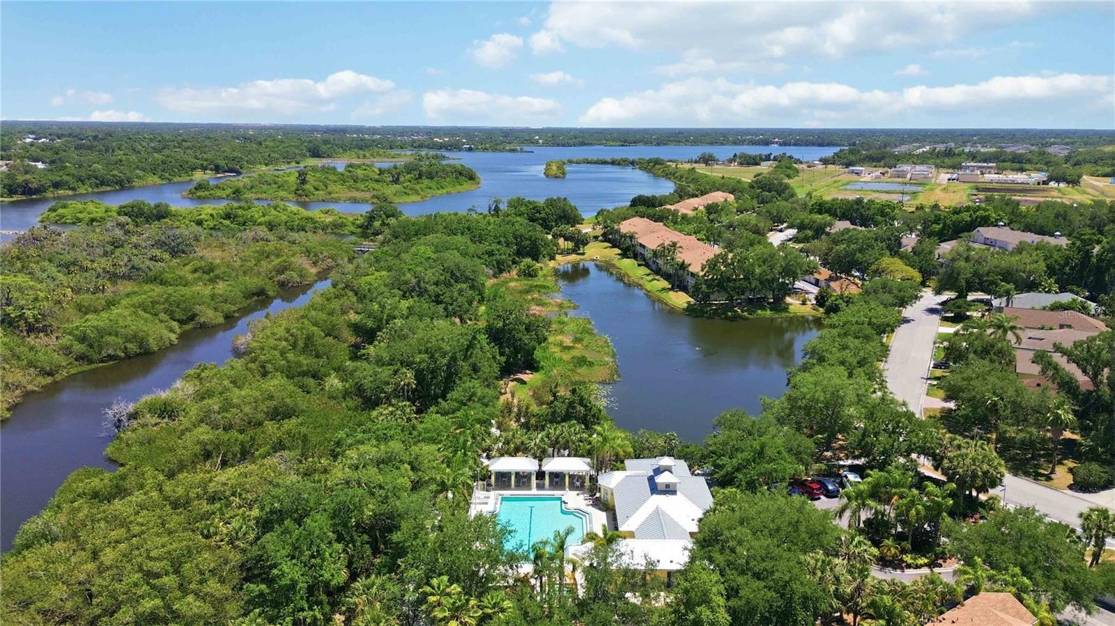 HARBORAGE ON BRADEN RIVER III PH II - Residential