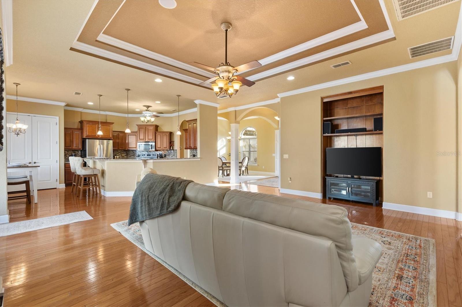 LAKES OF LADY LAKE - Residential