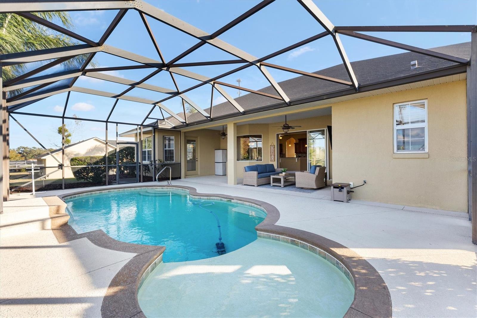 LAKES OF LADY LAKE - Residential