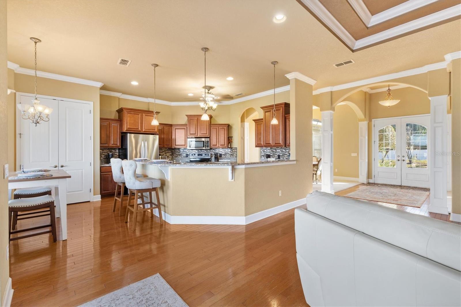 LAKES OF LADY LAKE - Residential