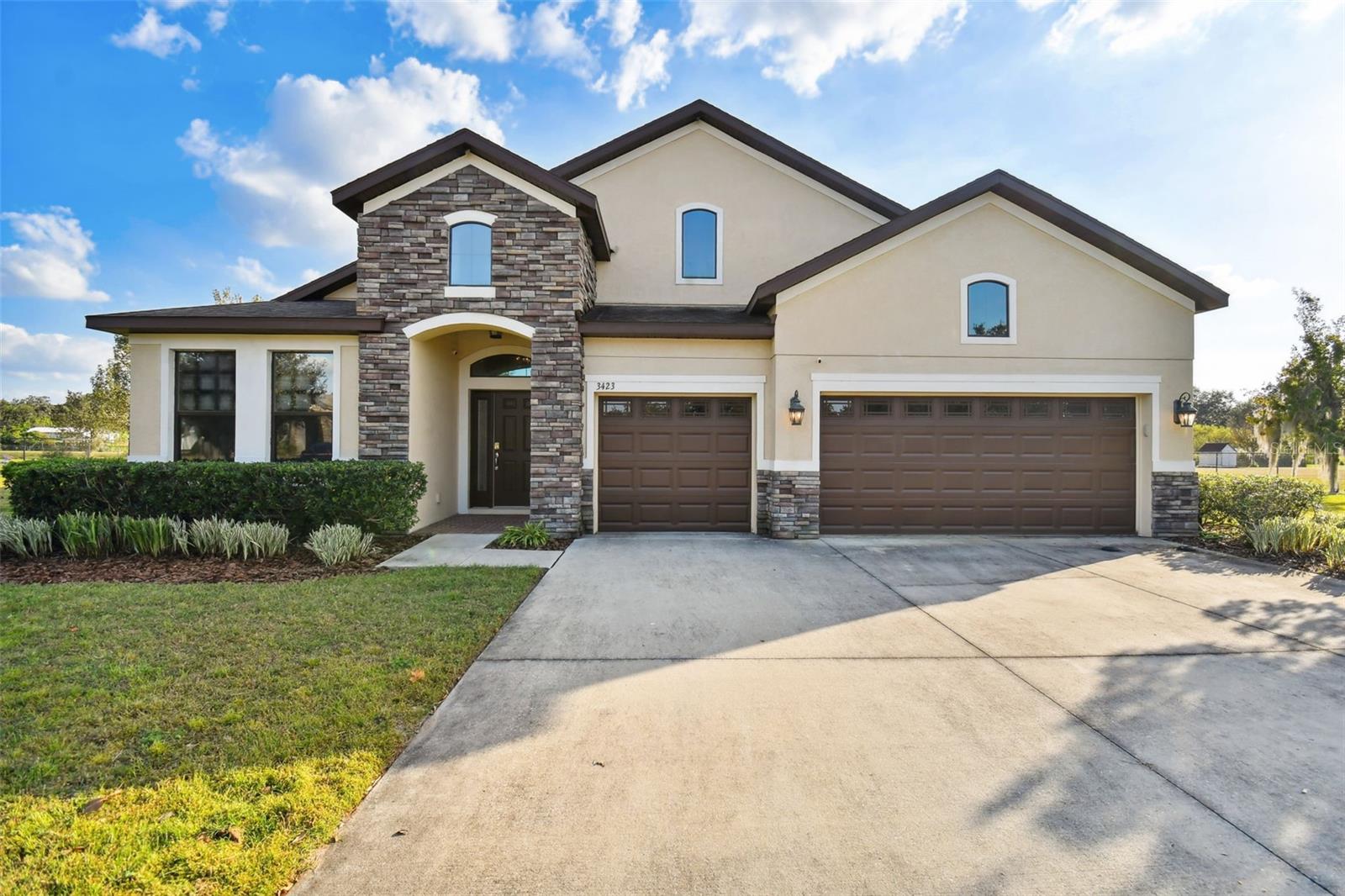 WIGGINS ESTATES - Residential