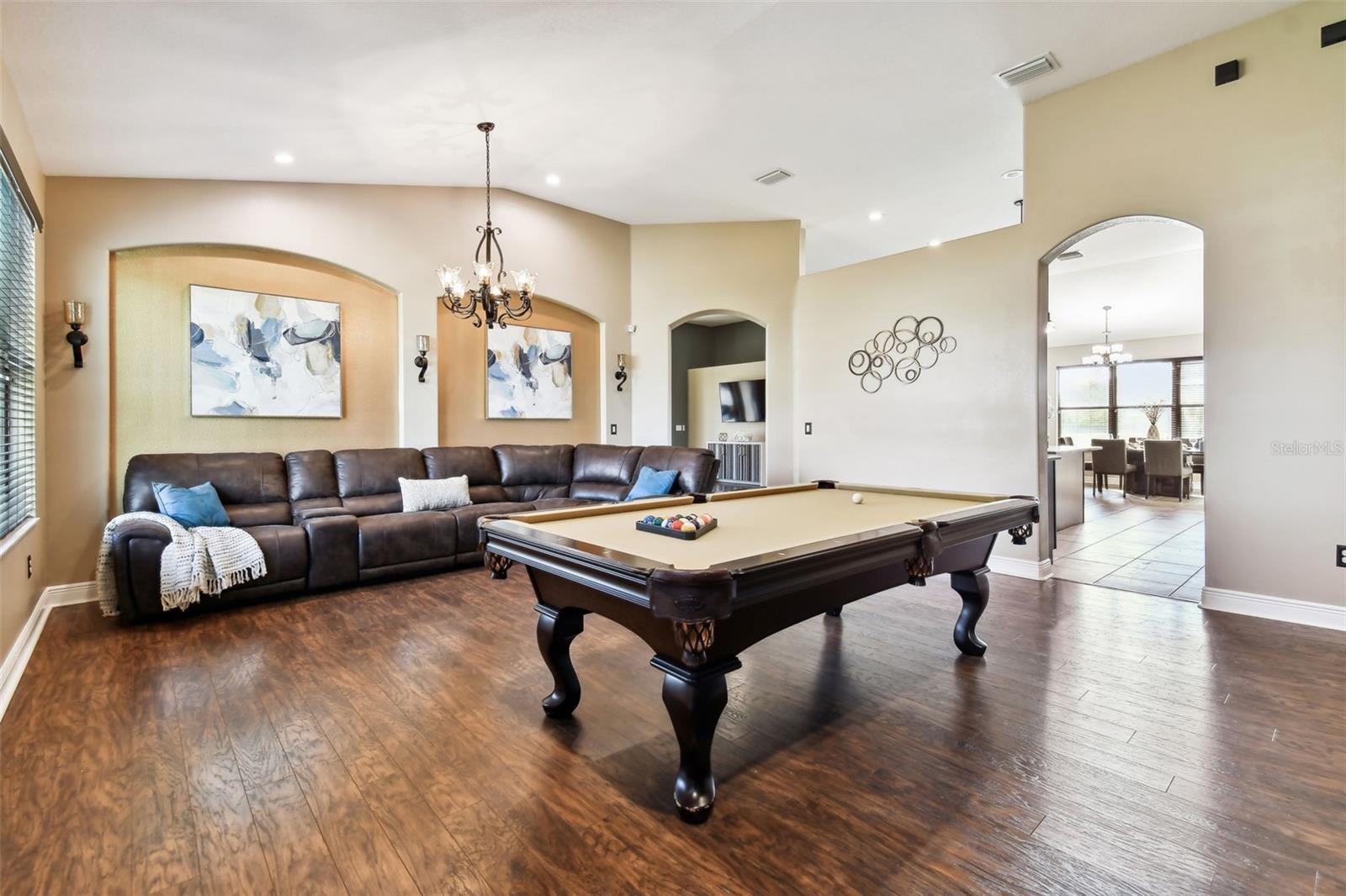 WIGGINS ESTATES - Residential