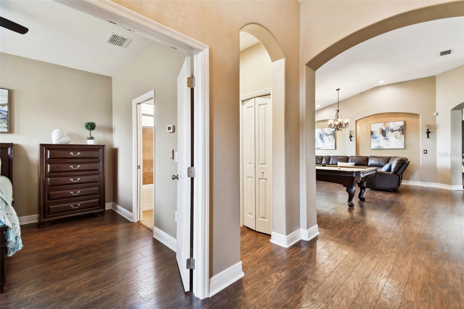 WIGGINS ESTATES - Residential