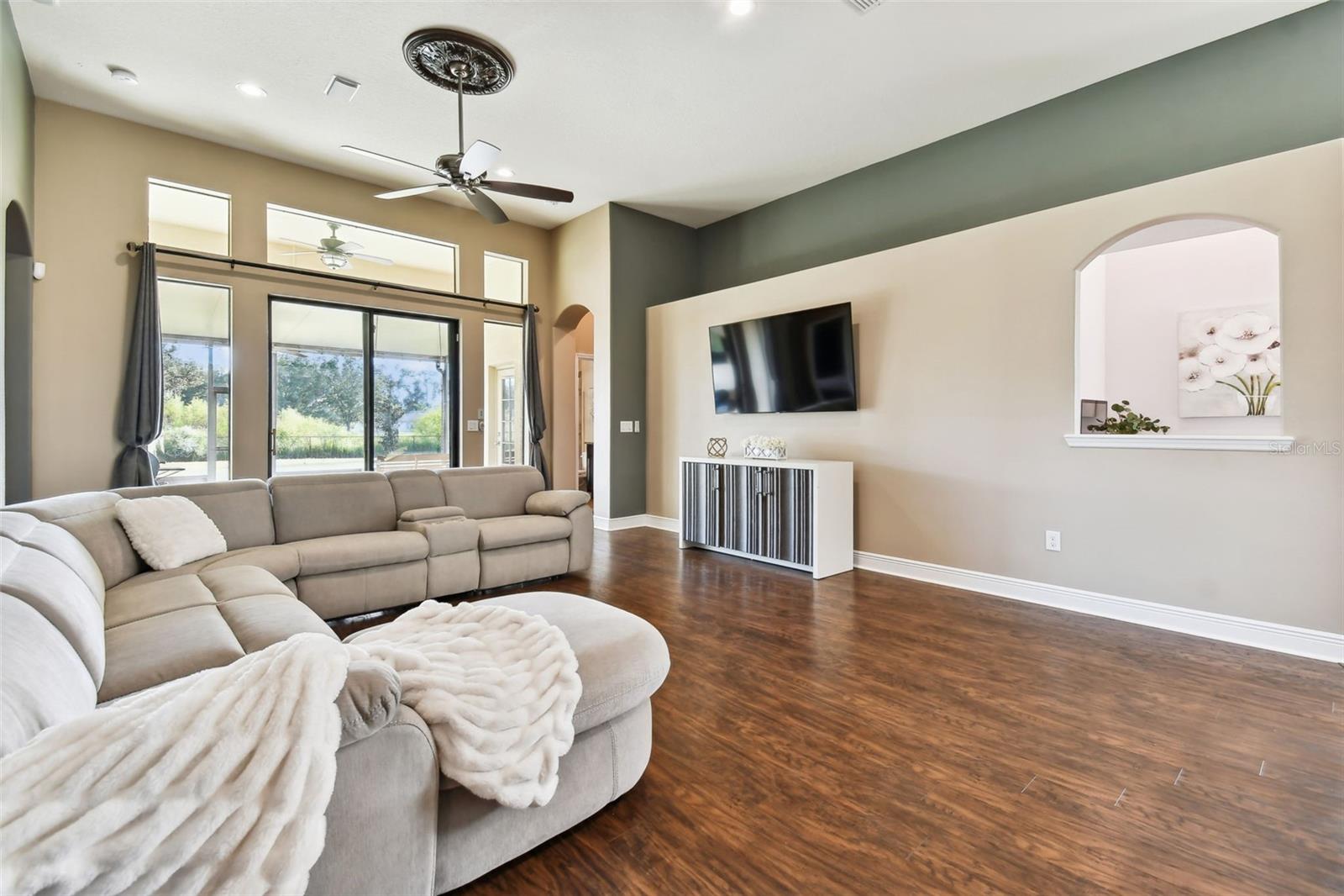 WIGGINS ESTATES - Residential