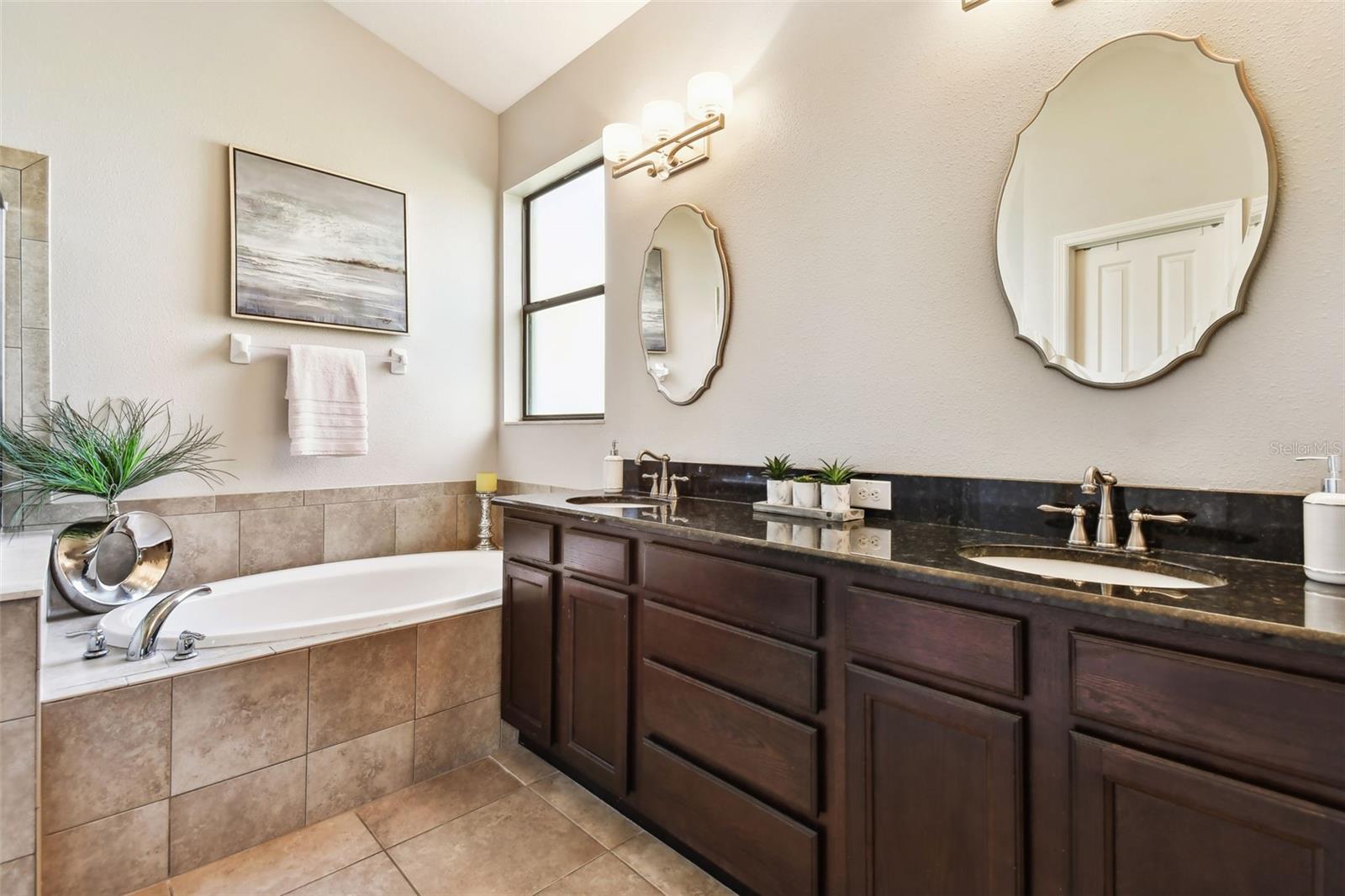 WIGGINS ESTATES - Residential