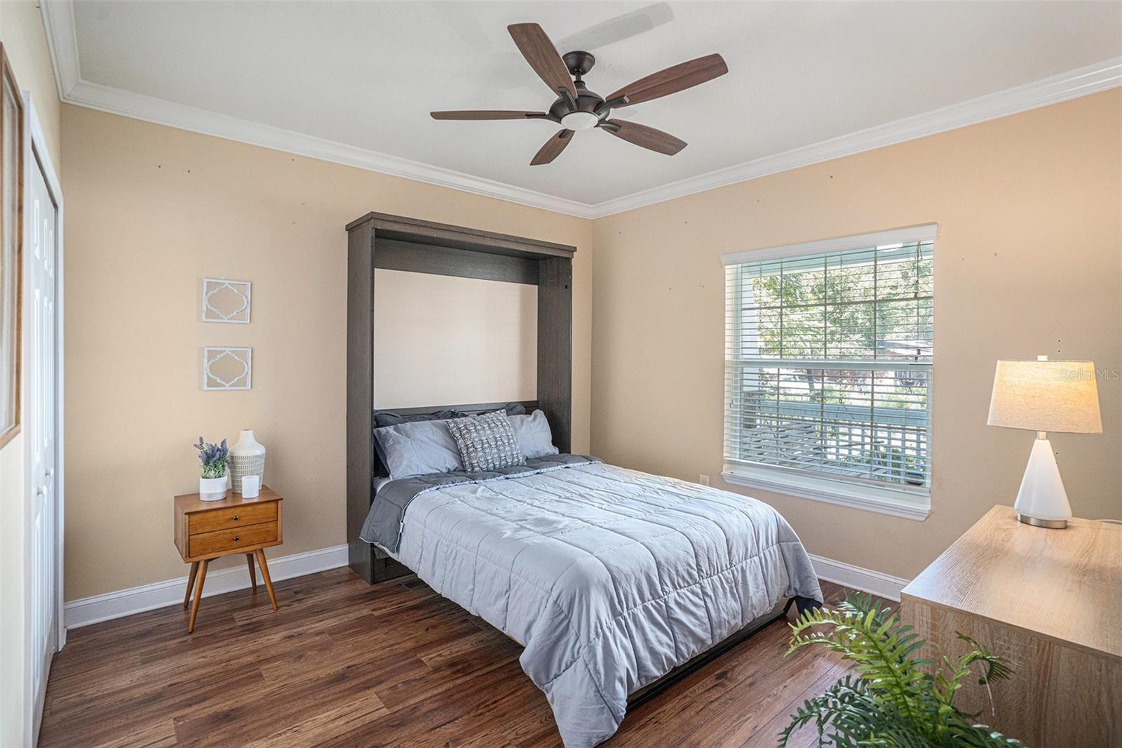 MAC FARLANE HUGH C SUB - Residential