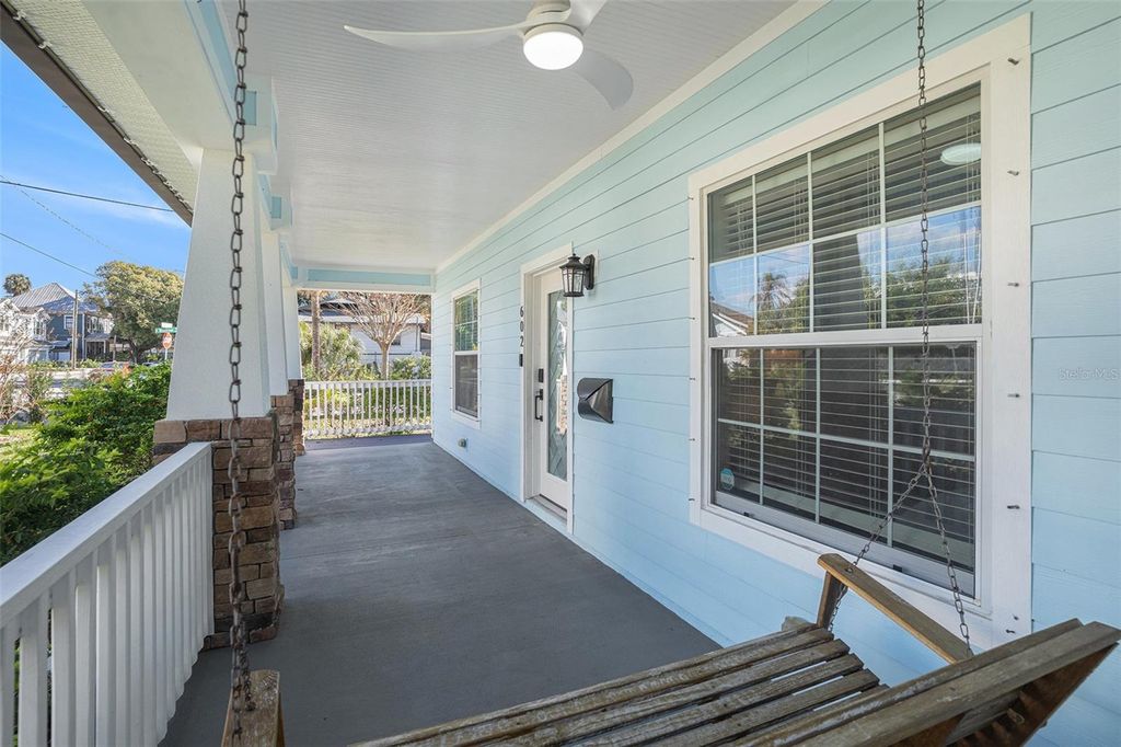 Photo of 602 W Euclid Avenue, Tampa, FL 33602 (MLS # TB8462160)