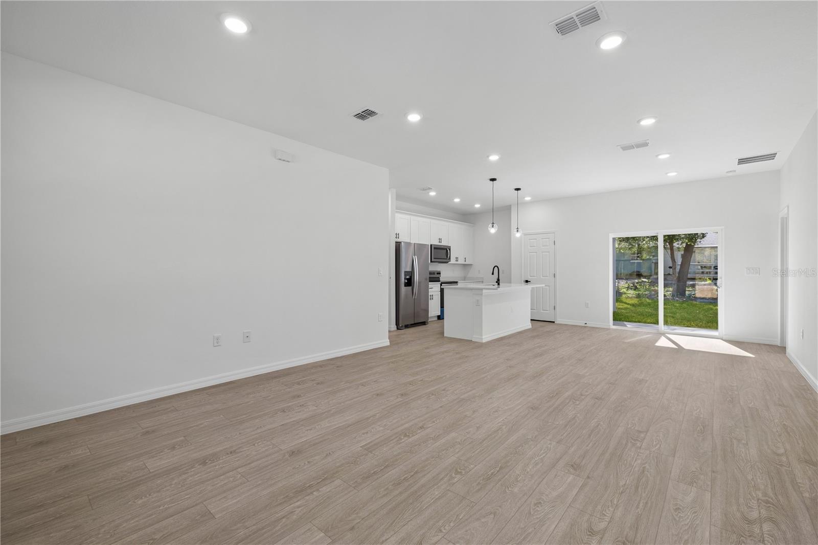 POINCIANA NEIGHBORHOOD 4 VILLAGE 7 - Residential