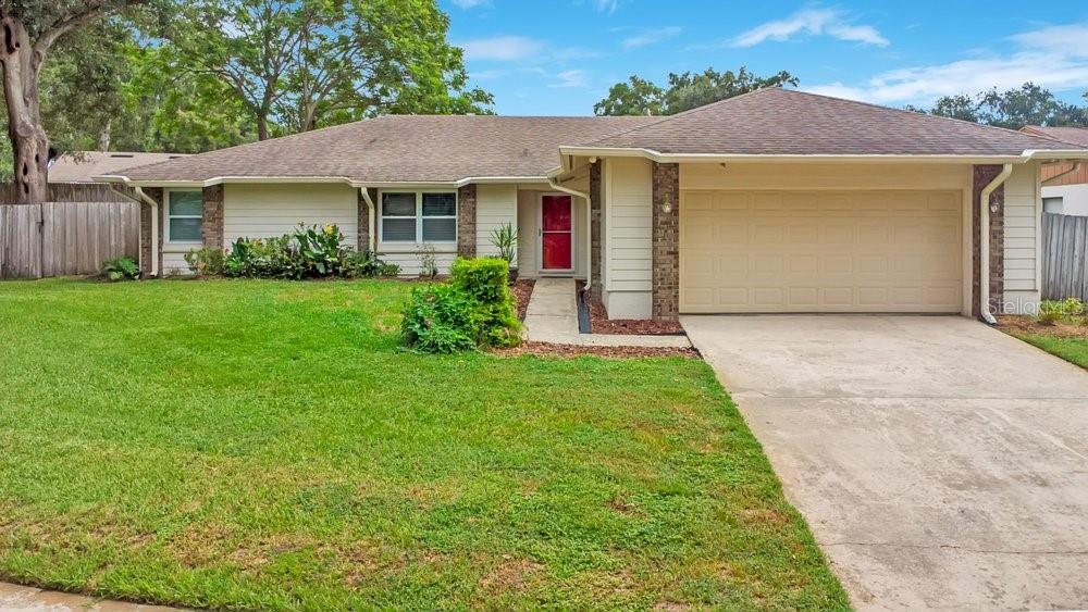 Photo of 5125 Sun Palm Drive, Windermere, FL 34786 (MLS # O6435175)