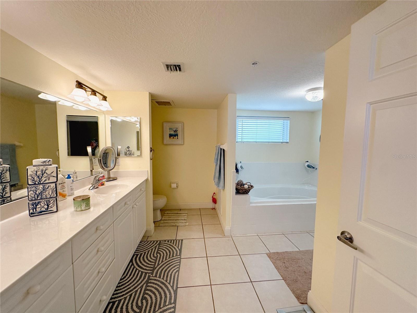 ST CROIX CONDO - Residential
