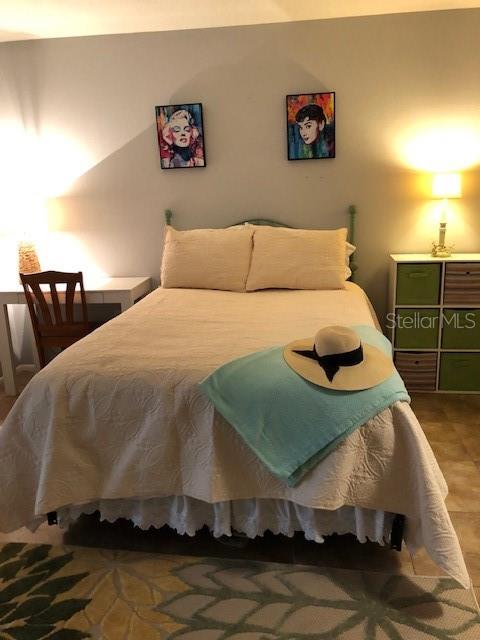 24 QUAILS RUN AVENUE 9