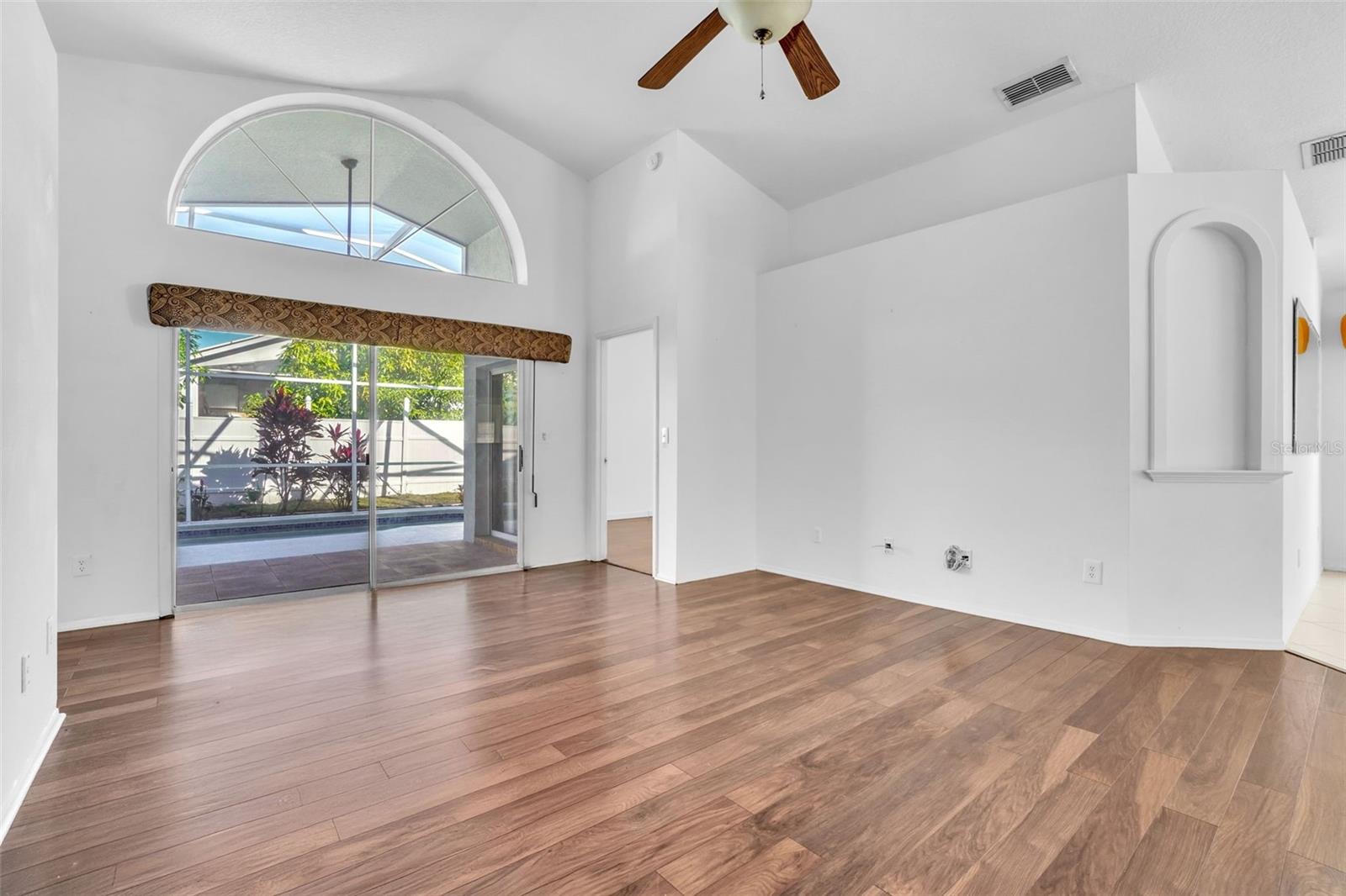 PINES WEKIVA SEC 01 PH 02 TR B - Residential