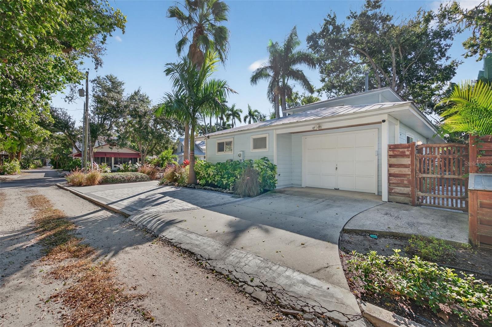 RIVERVIEW CONTINUED - Residential