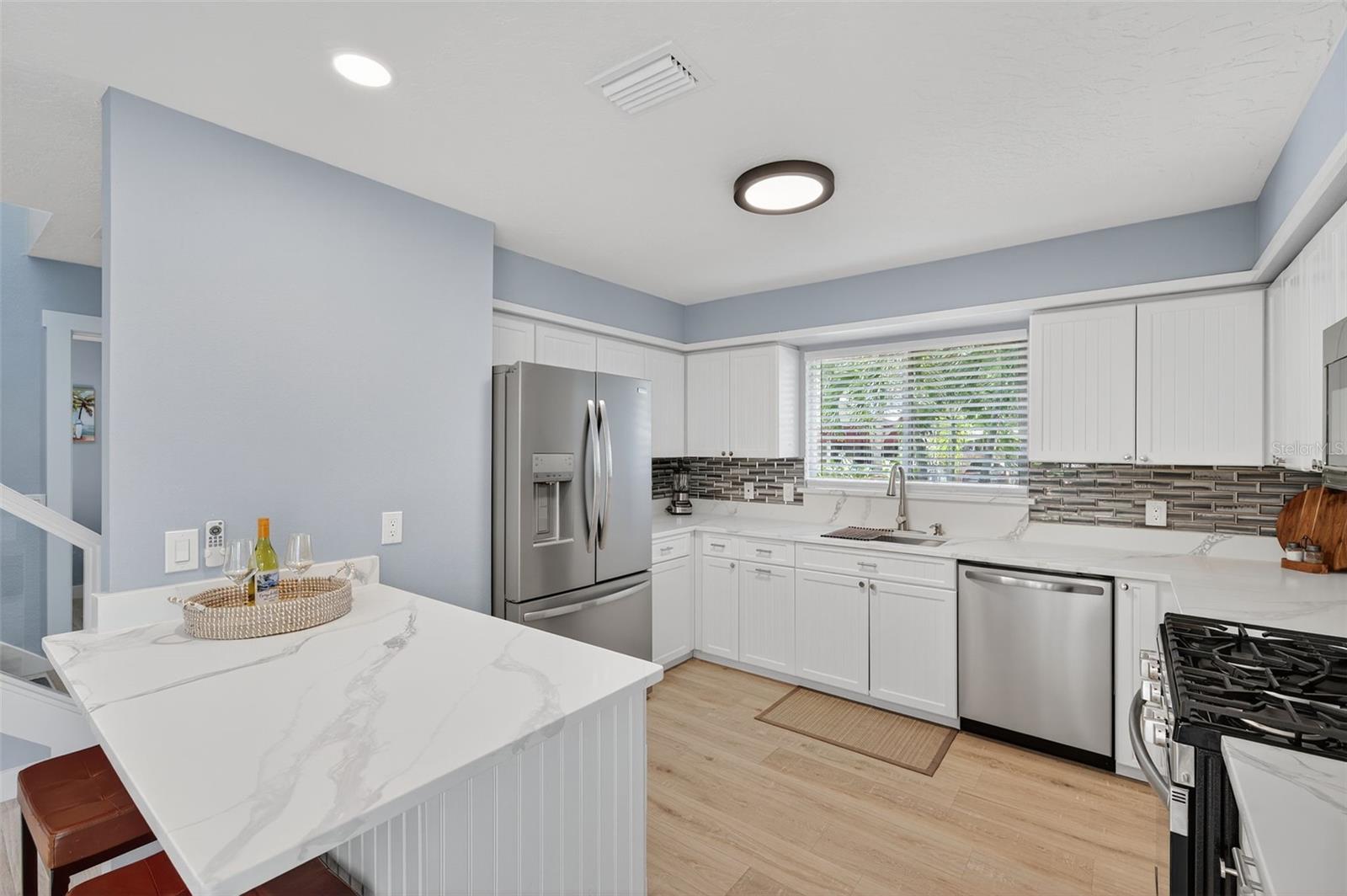 RIVERVIEW CONTINUED - Residential