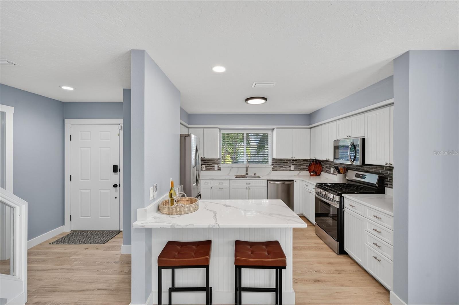 RIVERVIEW CONTINUED - Residential