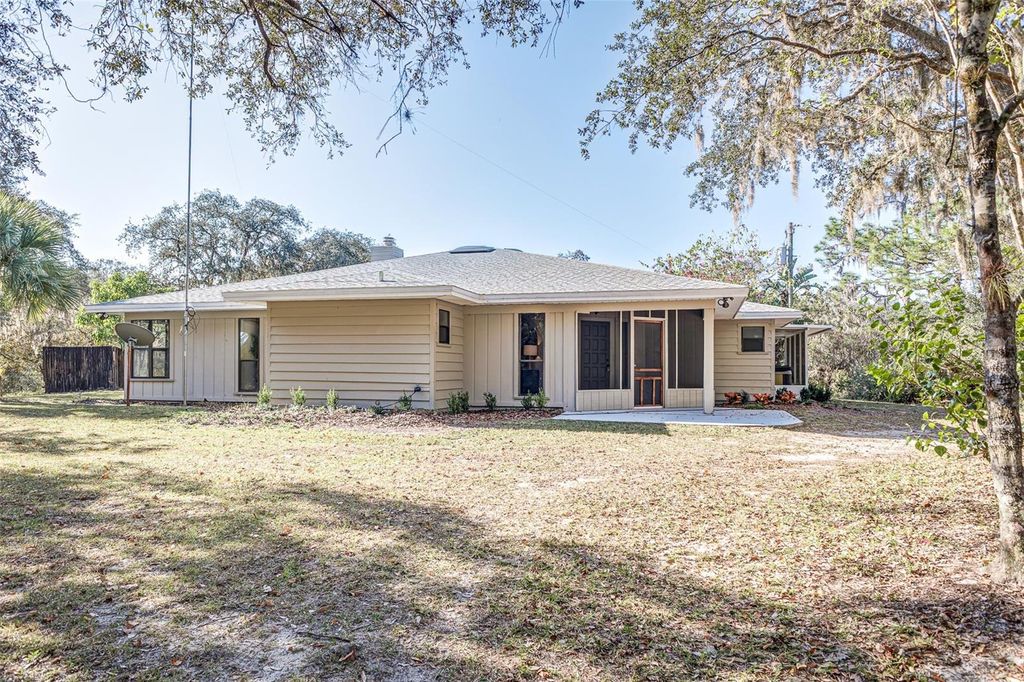 Photo of 900 Hwy 630 E, Frostproof, FL 33843 (MLS # L4955357)