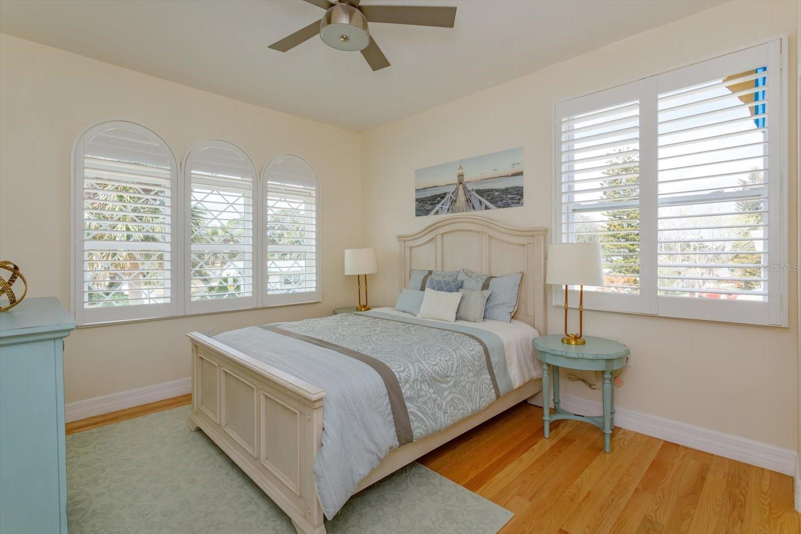 TOTEM PARK - Residential