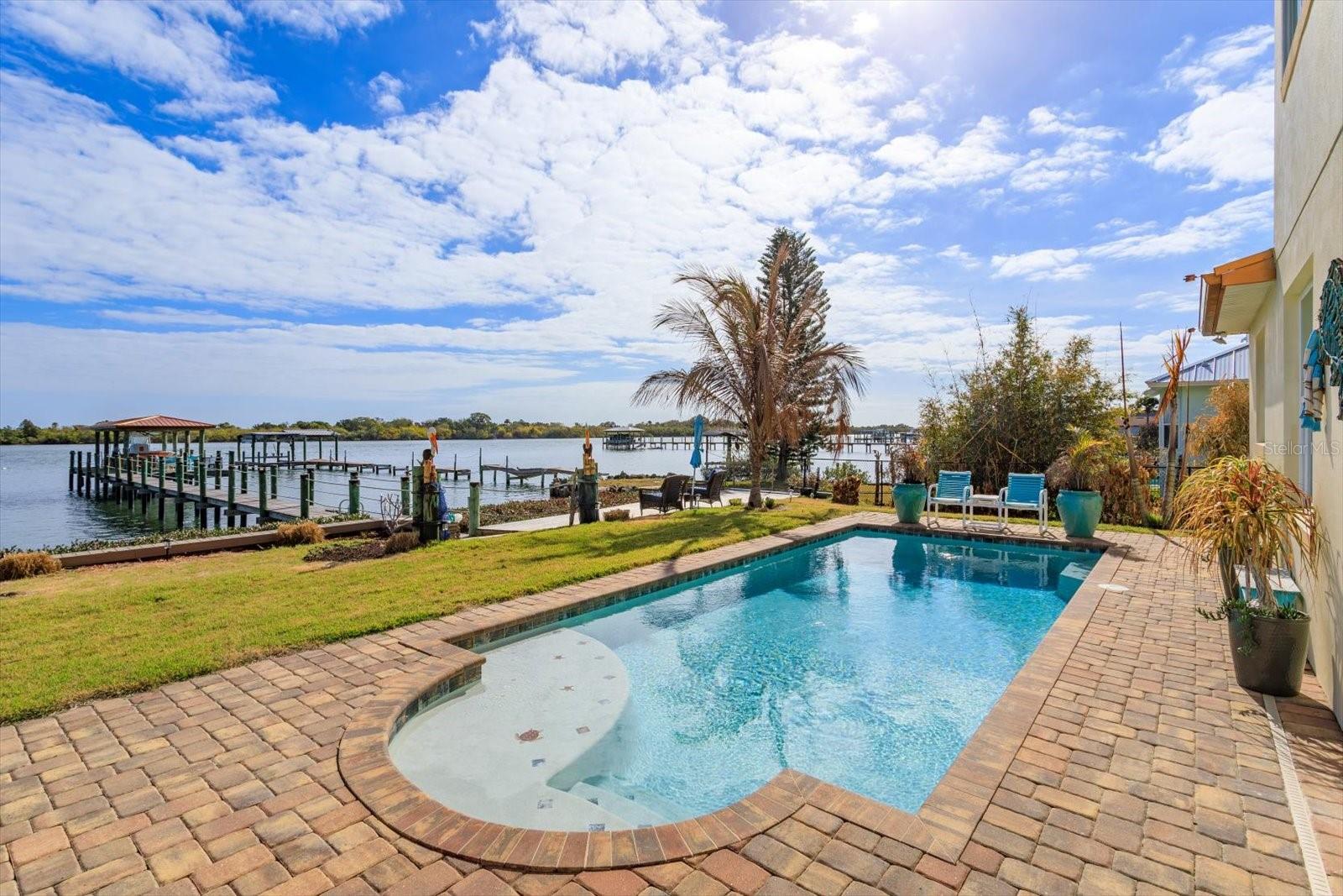 TOTEM PARK - Residential