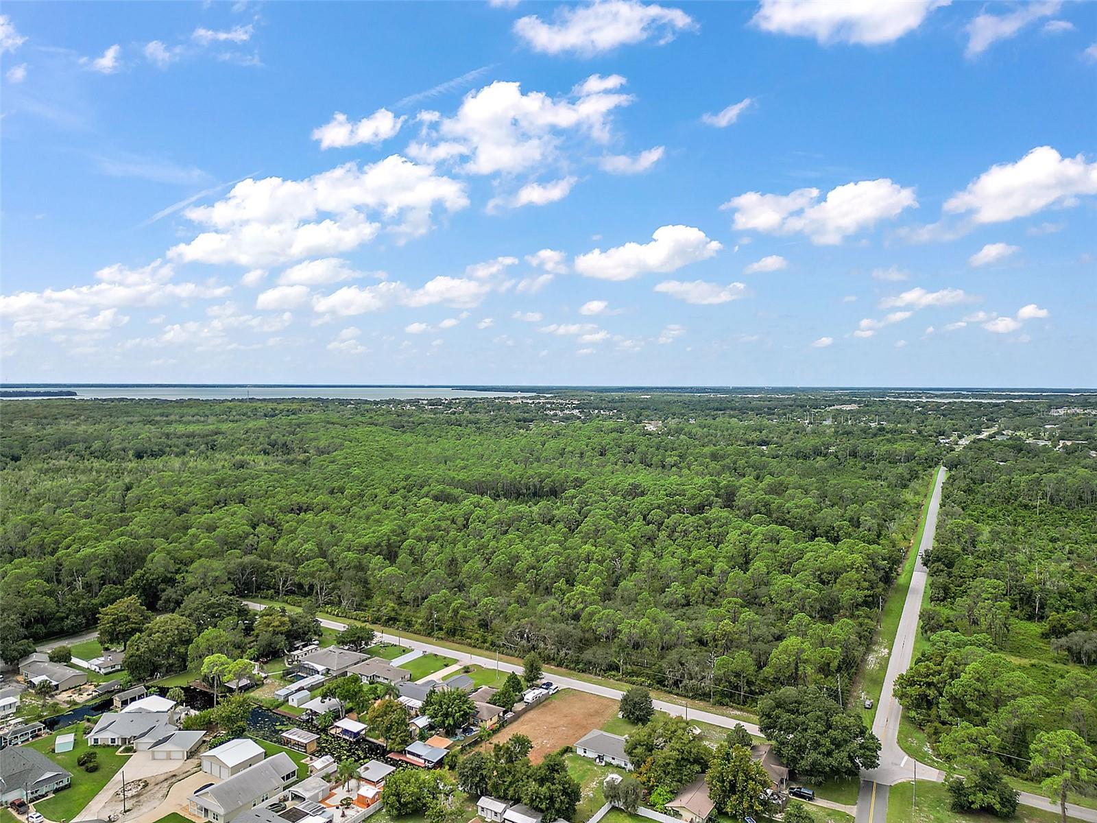 WESTERN SHORES - Land