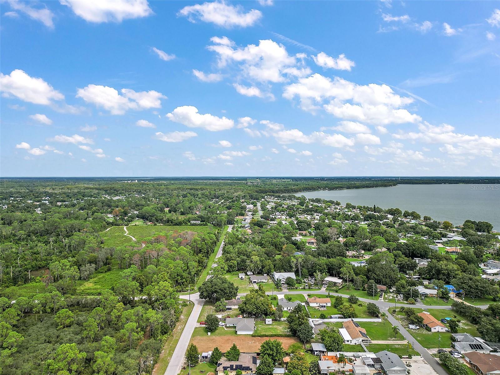 WESTERN SHORES - Land