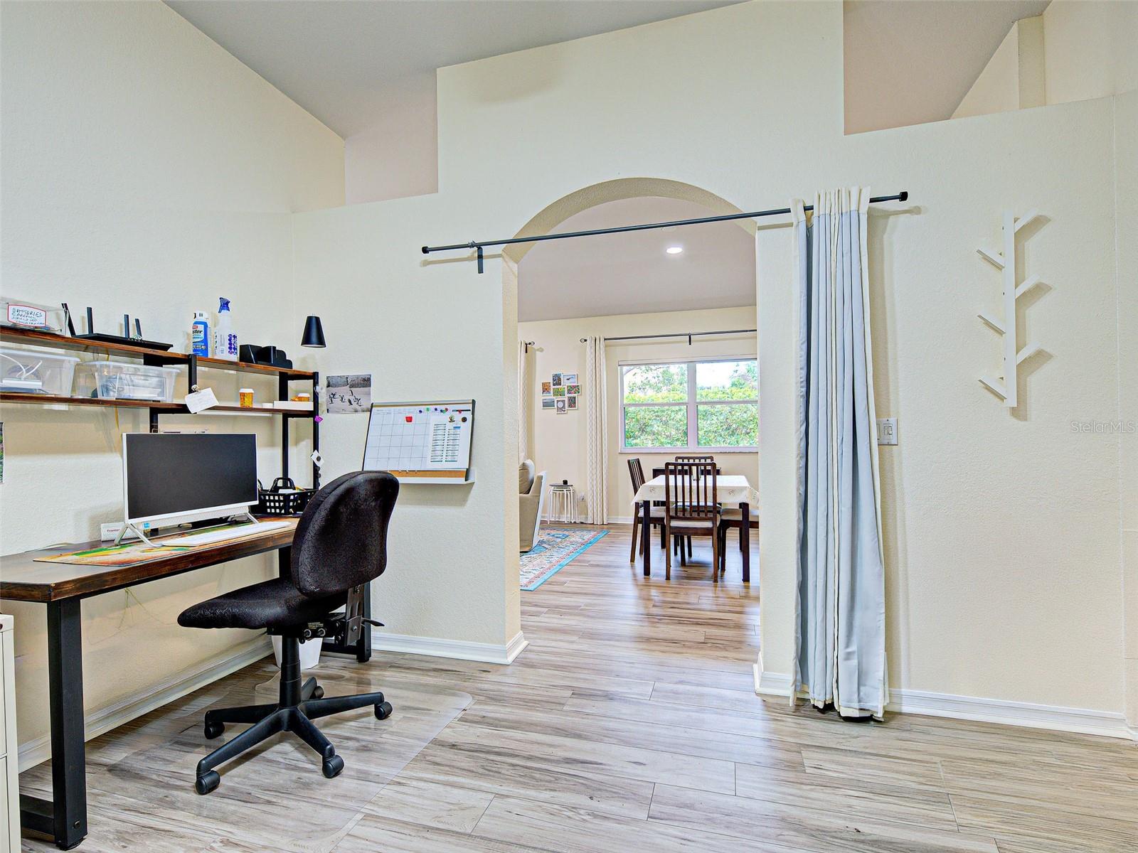 VISTA DEL LAGO - Residential