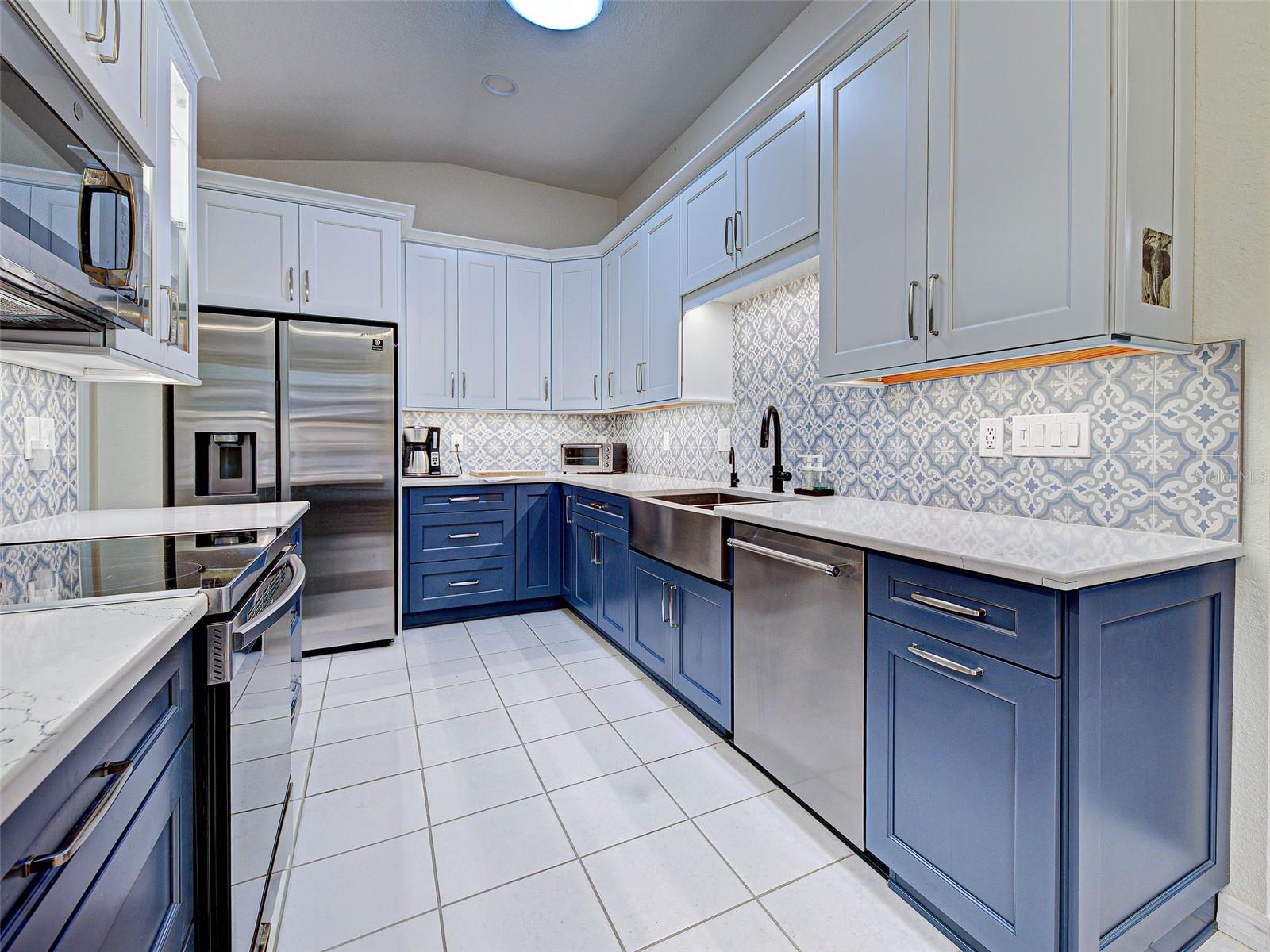 VISTA DEL LAGO - Residential