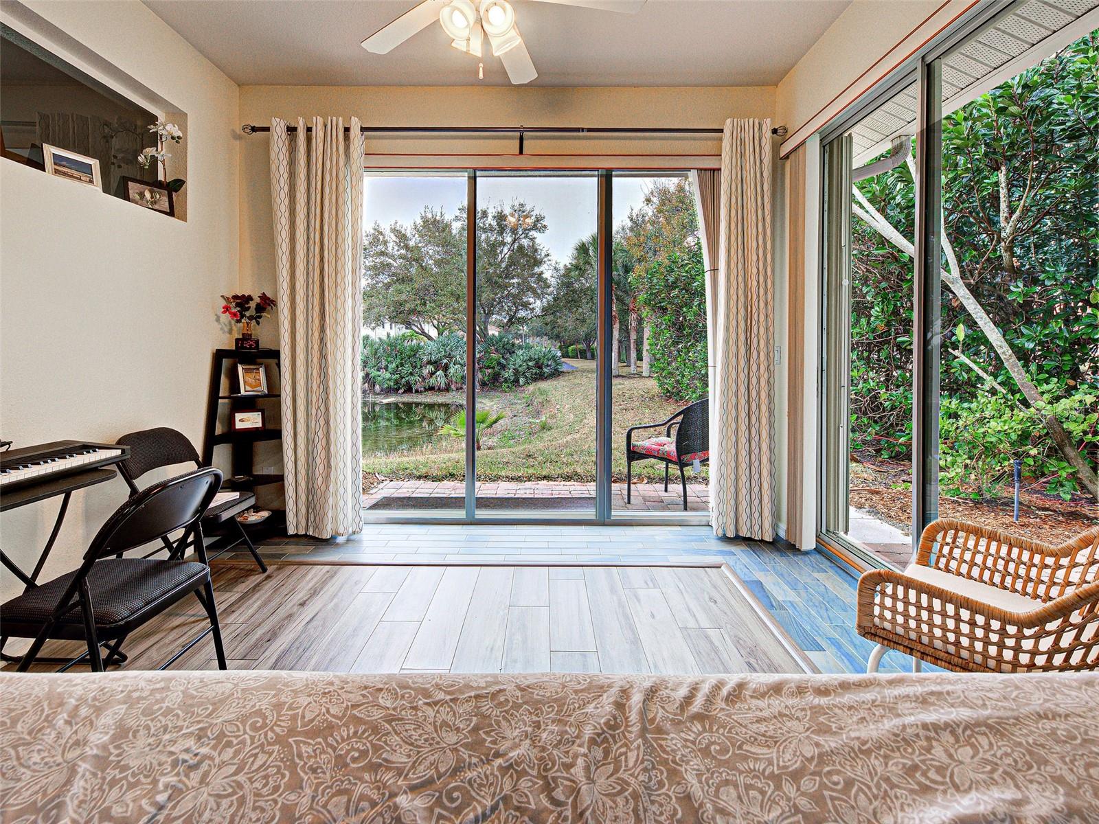 VISTA DEL LAGO - Residential