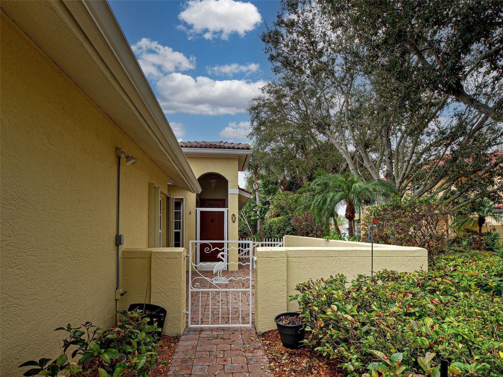Photo of 251 Vista Del Lago Way, Venice, FL 34292 (MLS # N6142926)