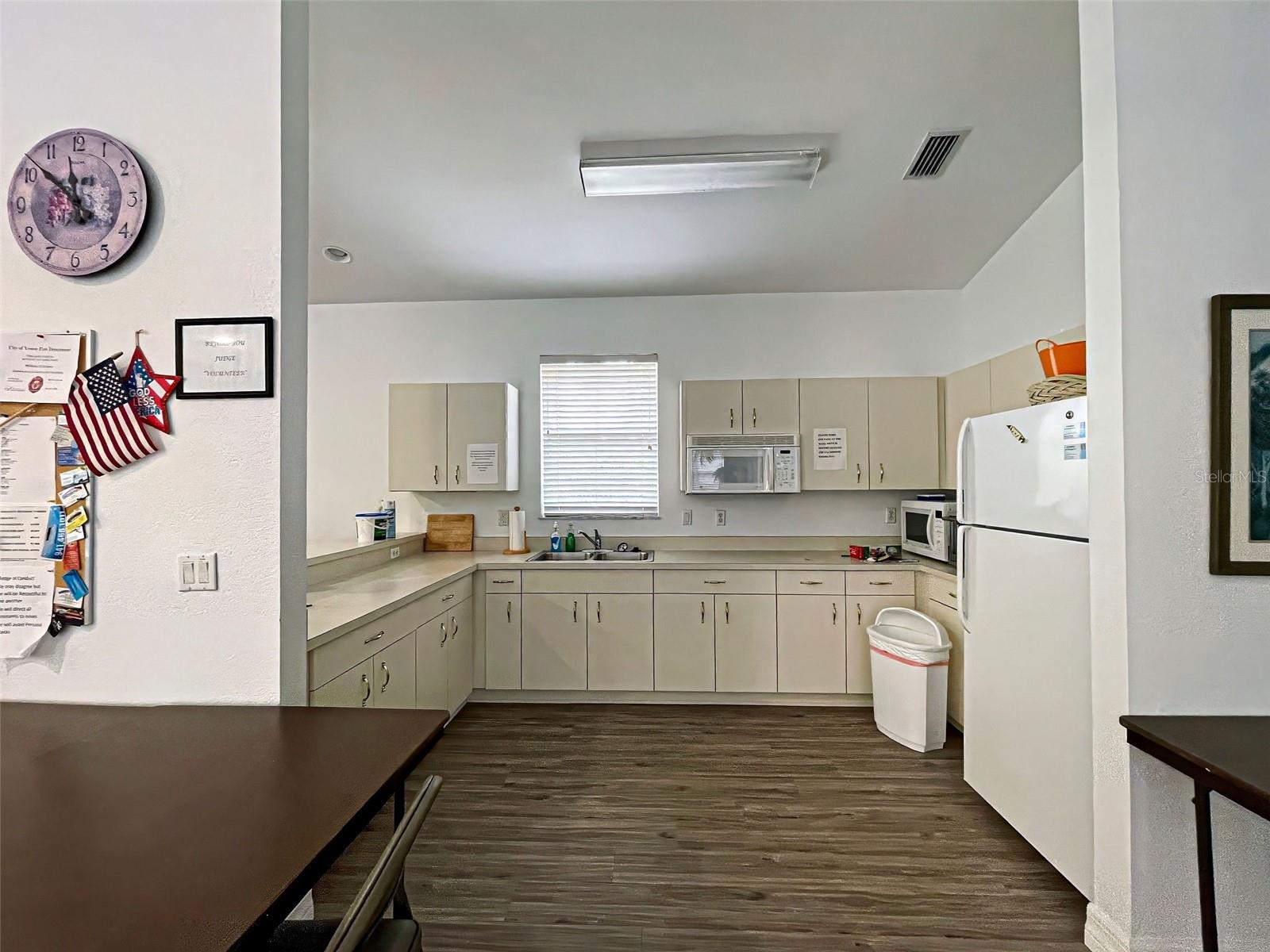 VISTA DEL LAGO - Residential