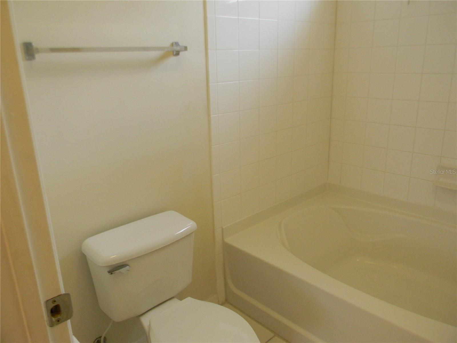 8334 - LAS PALMAS OF SARASOTA - Residential