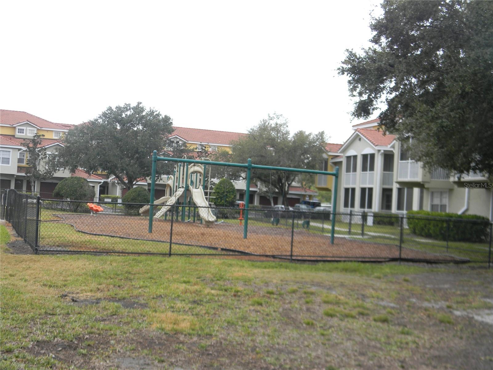 8334 - LAS PALMAS OF SARASOTA - Residential