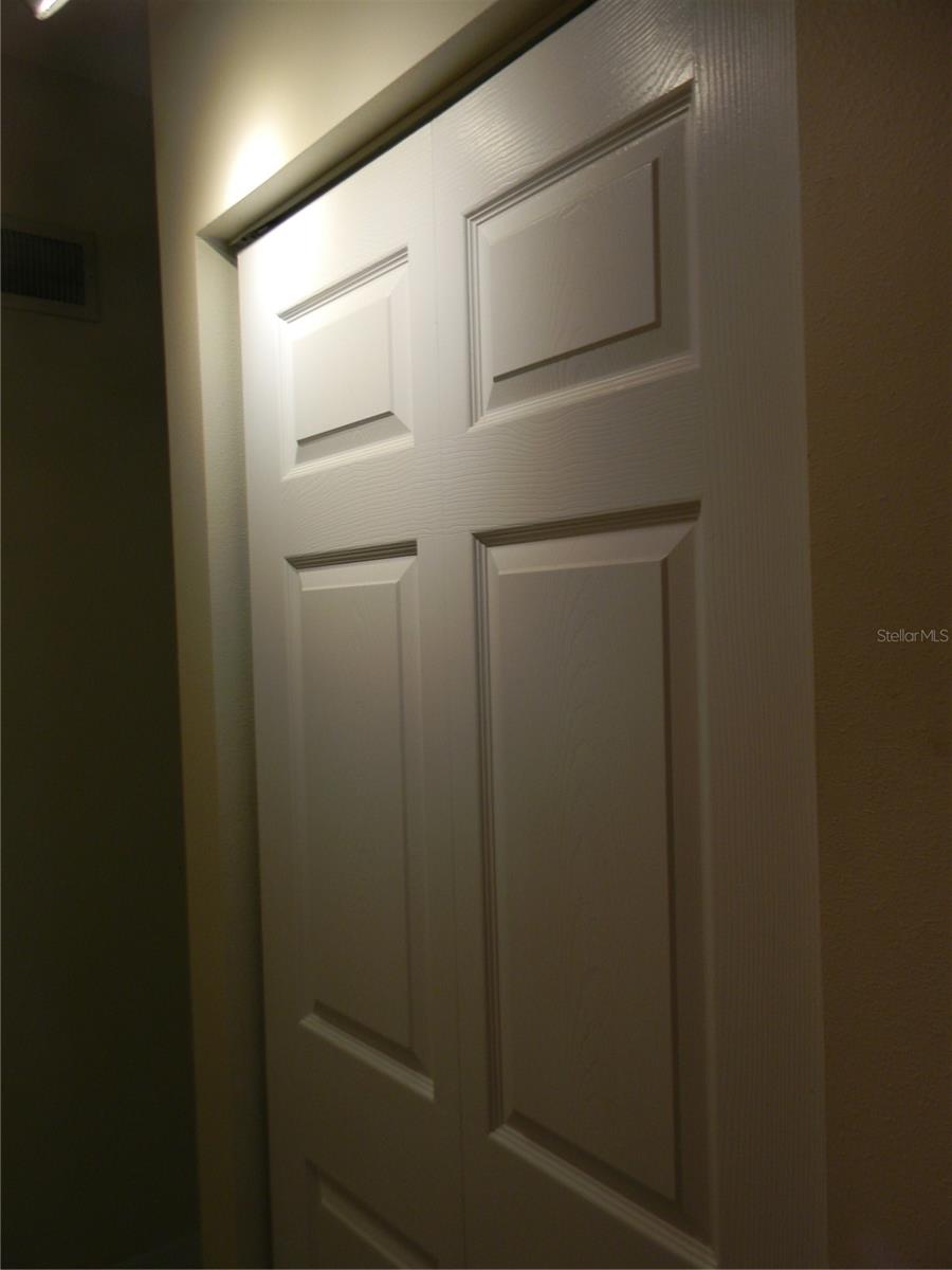 8334 - LAS PALMAS OF SARASOTA - Residential