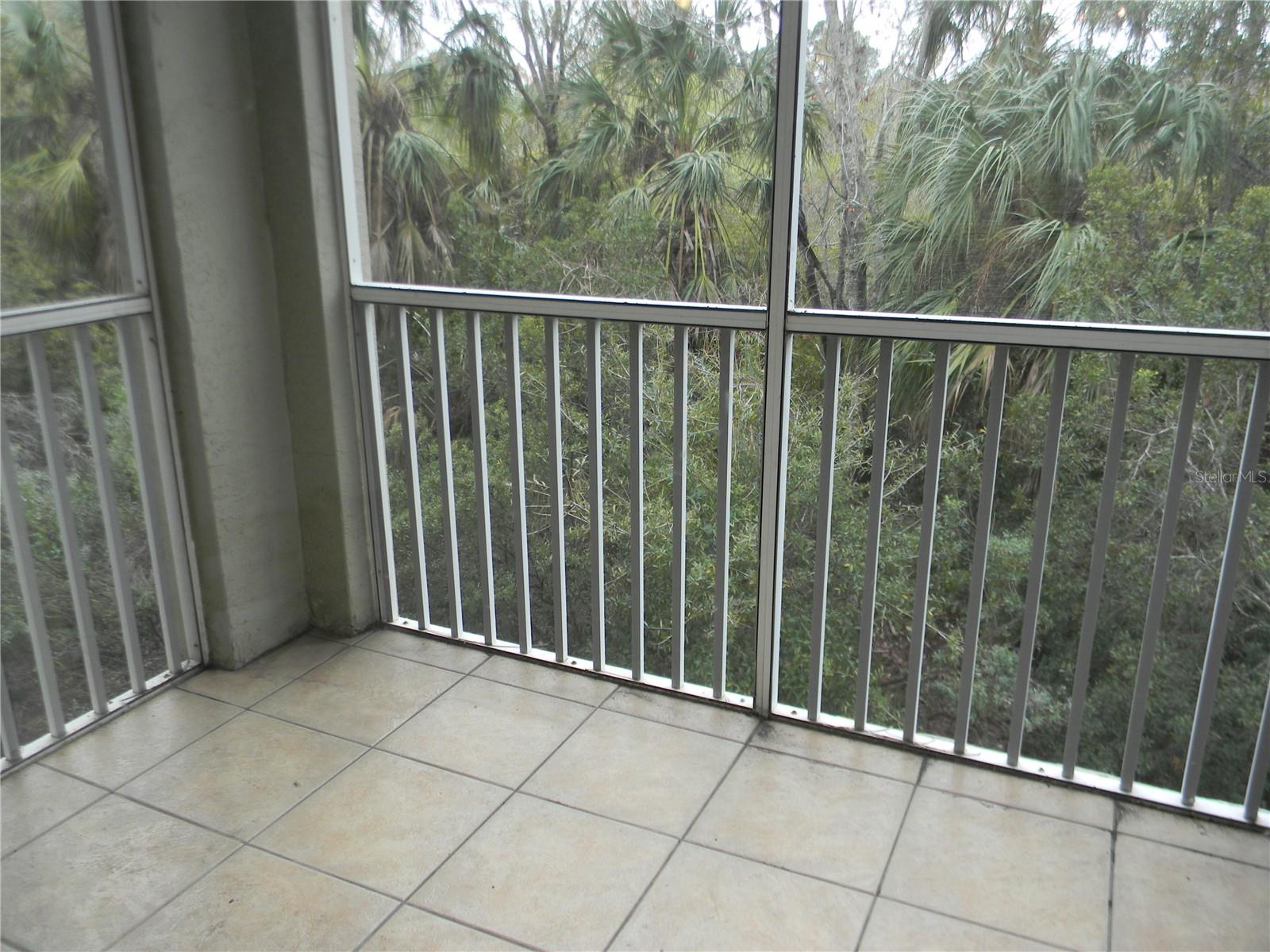 8334 - LAS PALMAS OF SARASOTA - Residential